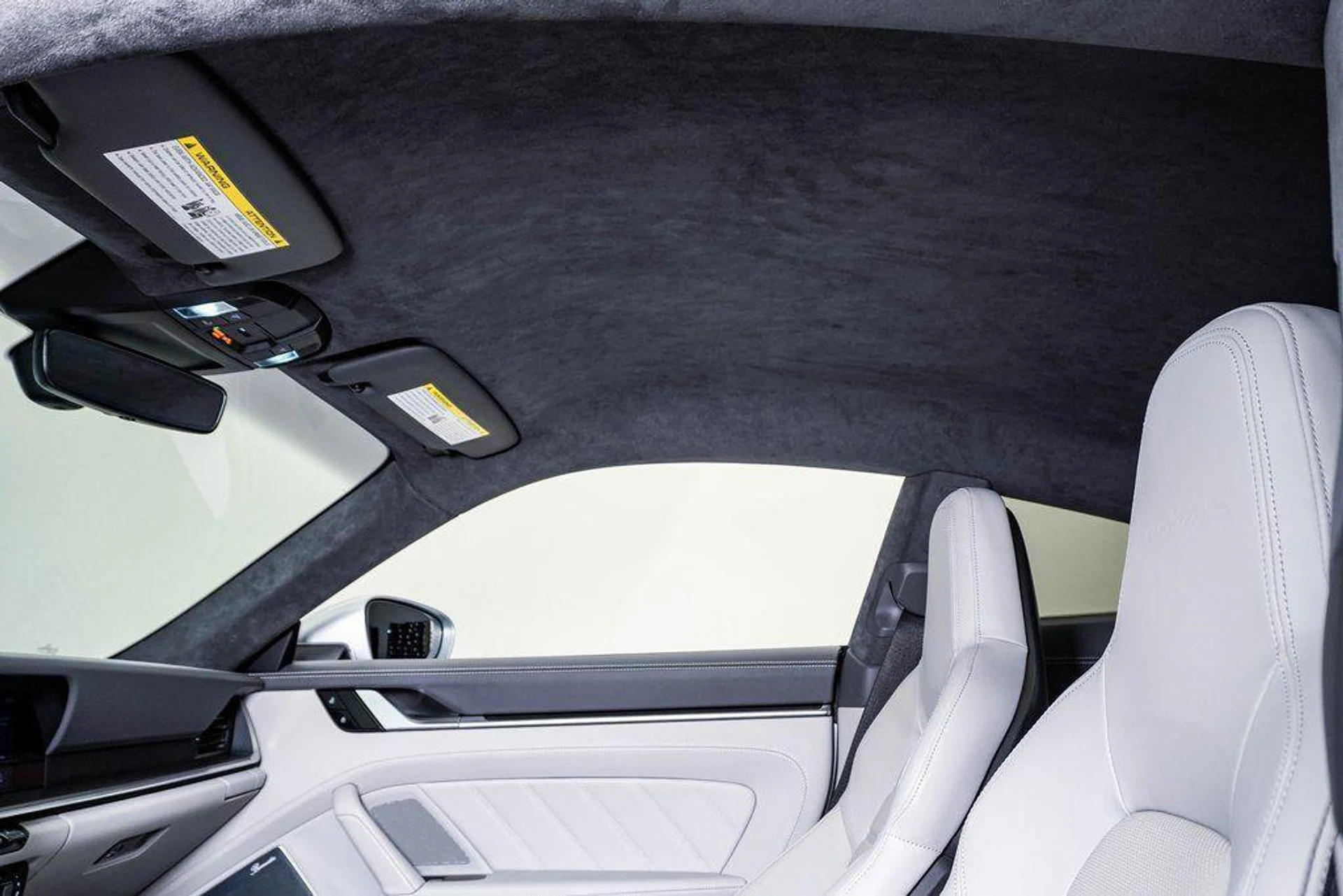 mph019_3523392990_rm_XMZ_2x_R_Xj_C_Wh_kx_MOB_Wknk_Fc_Q4_3960050efc