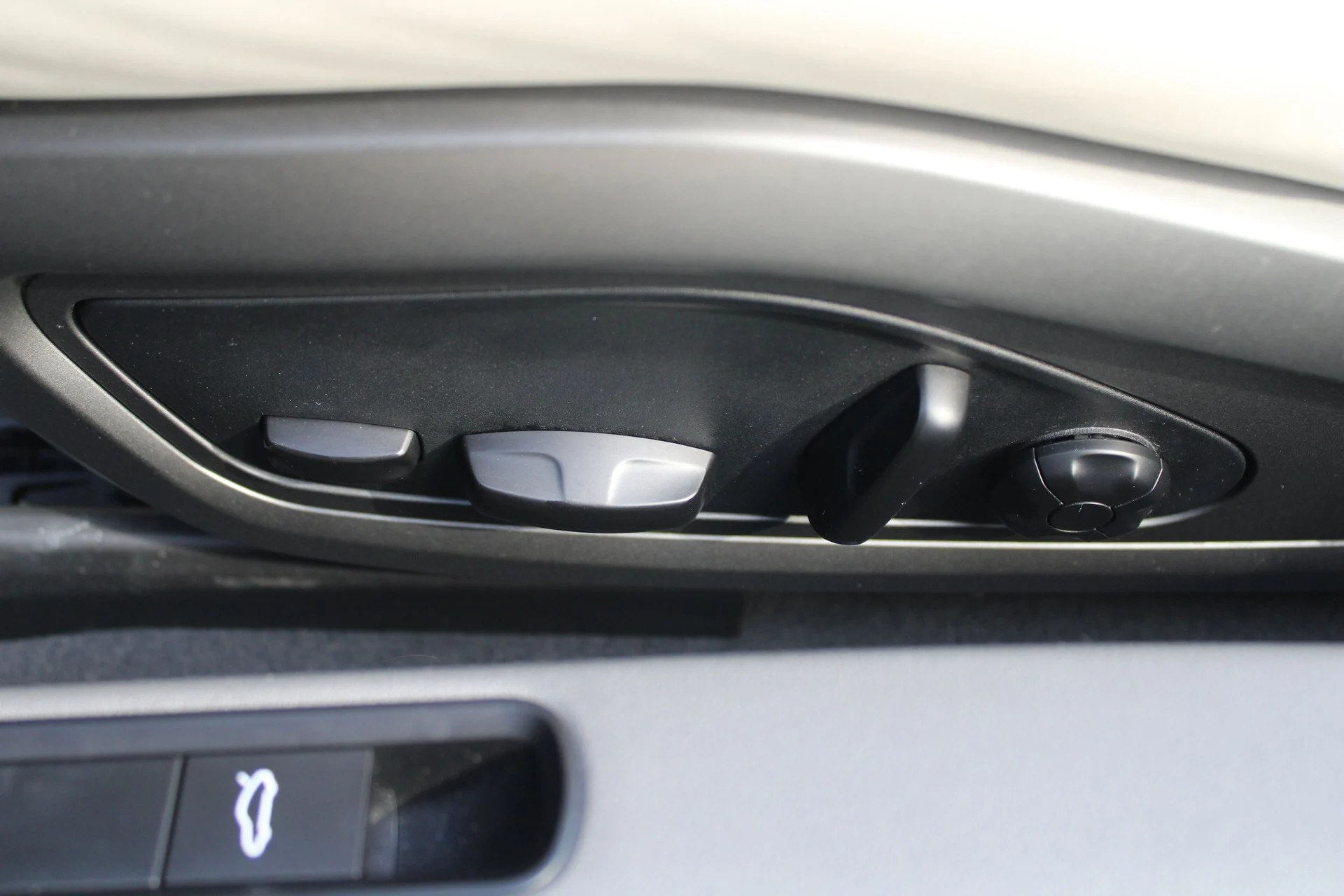 mph019_3526448285_b219700b4f2aa209d9898728ea1f30e8x_e0c66dfee8