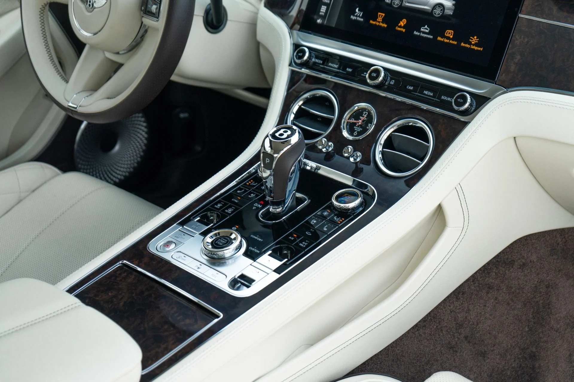 mph019_3531216372_Used_2022_Bentley_Continental_GT_V8_1761245166_368d045279