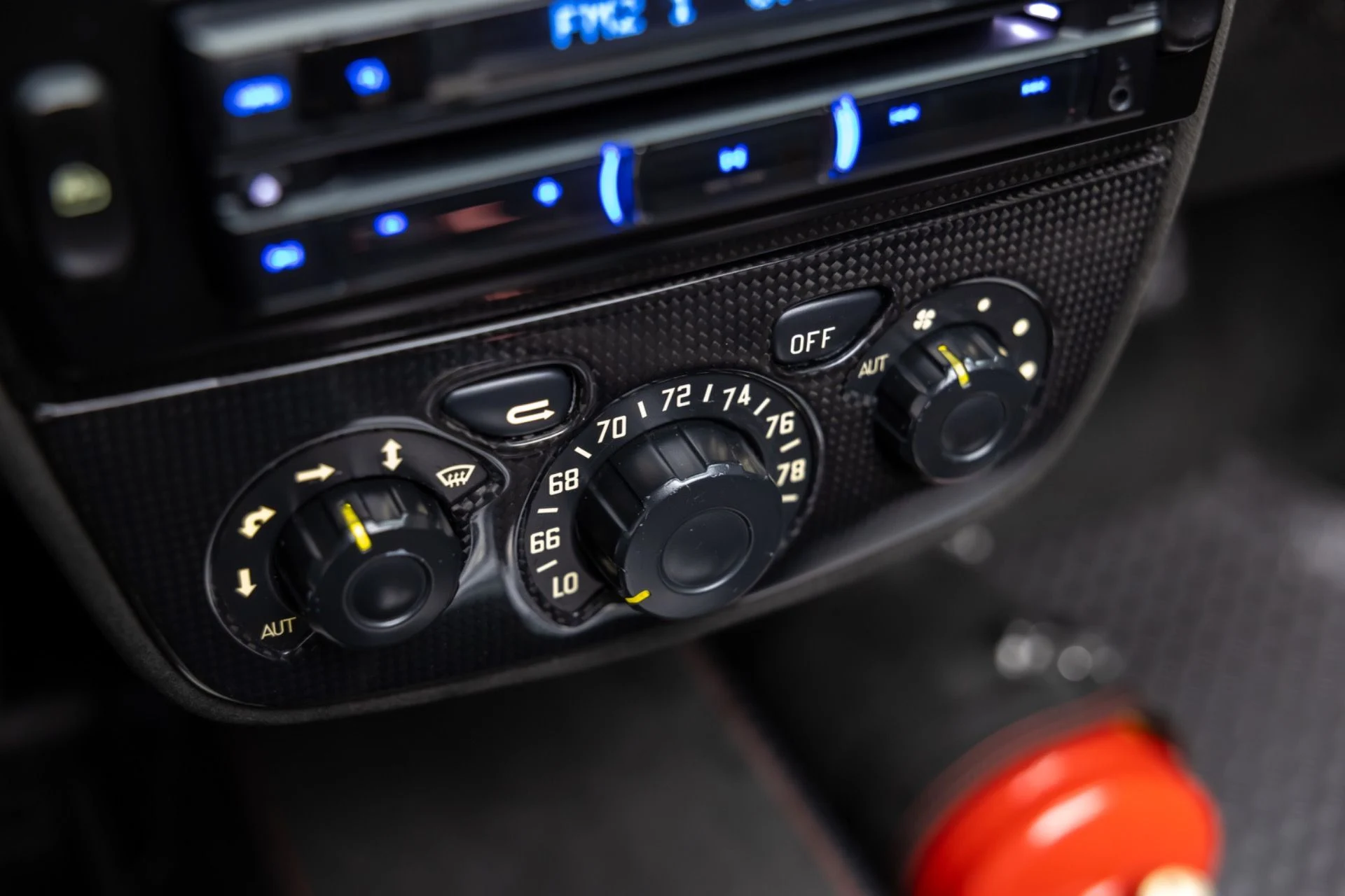 mph019_3531491642_13488_p20_l_a372304a31