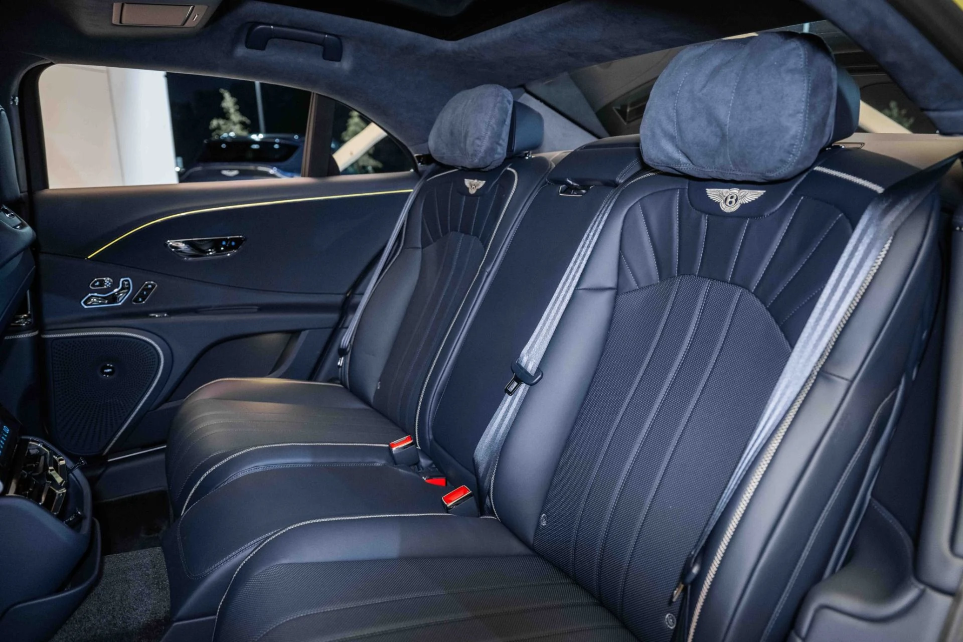 mph019_3534268863_Used_2024_Bentley_Flying_Spur_Edition_8_1721508195_82f4d0eed3