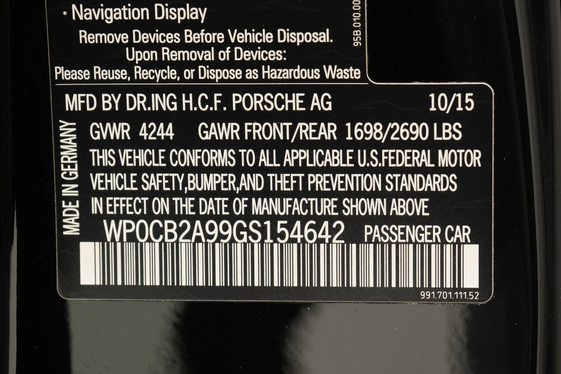mph019_3543538625_Used_2016_Porsche_911_Carrera_GTS_Cabriolet_18_Way_Seats_GTS_Interior_in_Leather_and_Alcantara_1758127640_2e9c63220a