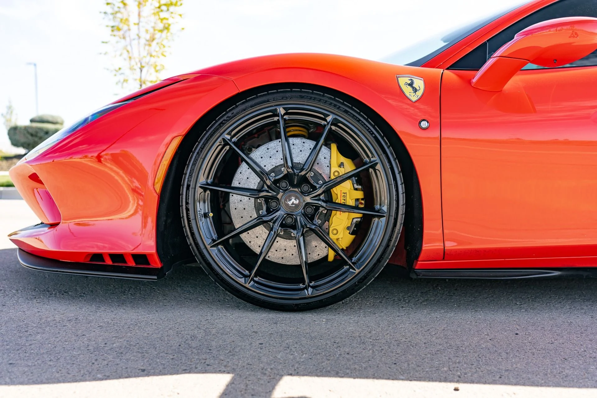 mph019_354935326_Used_2020_Ferrari_F8_Tributo_1758670958_46aad05e27