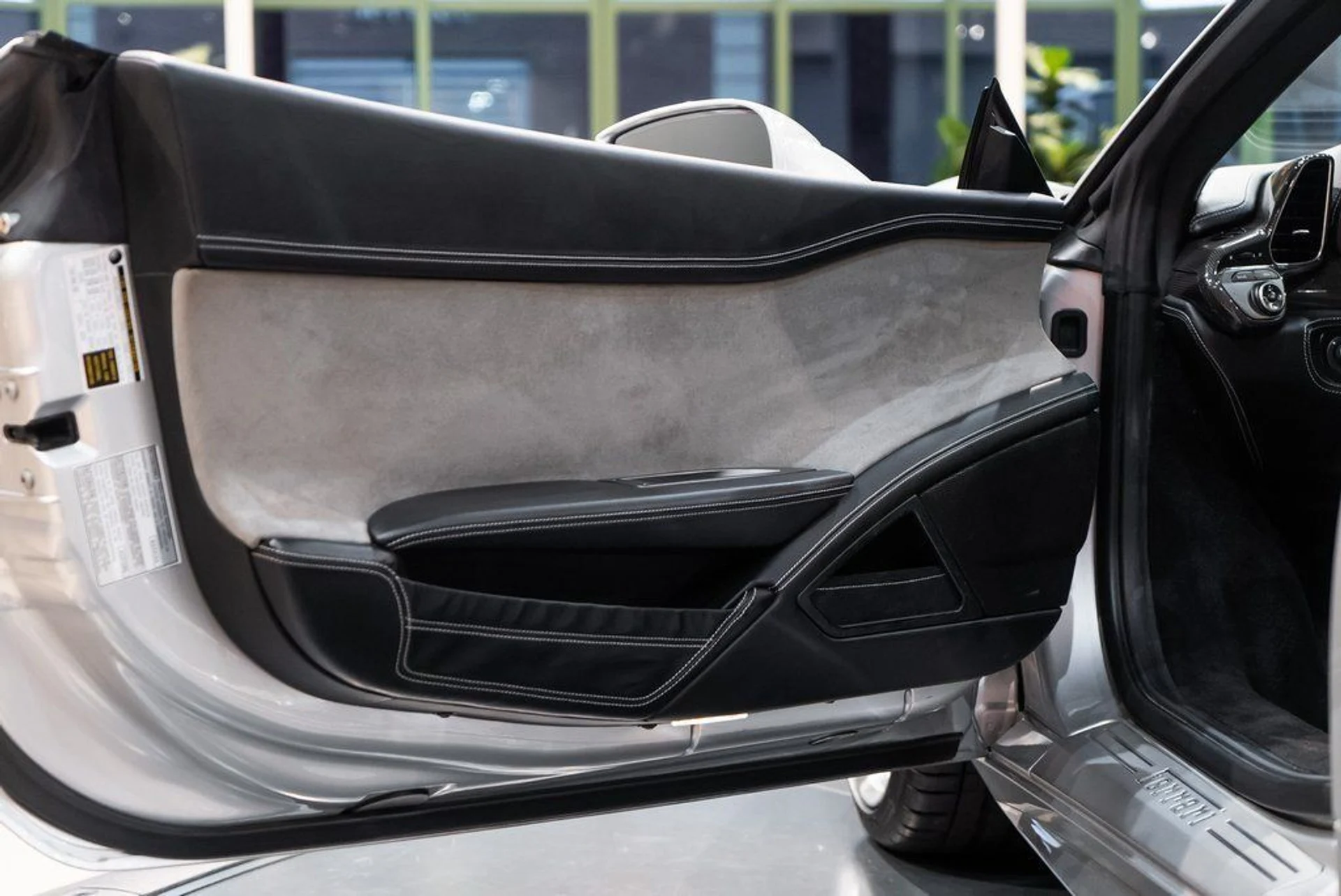 mph019_3550037803_f2bd45b70005dbf0aad4ca151a315f7d_bea7567f23