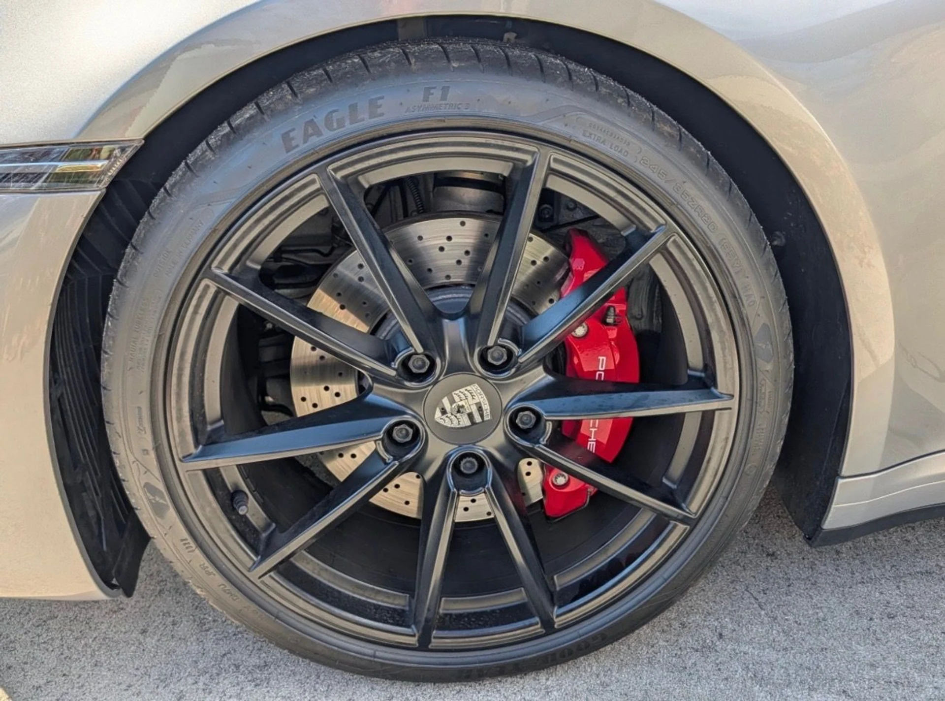 mph019_3551822470_Used_2020_Porsche_911_Carrera_S_1764109705_9931f7e9a9