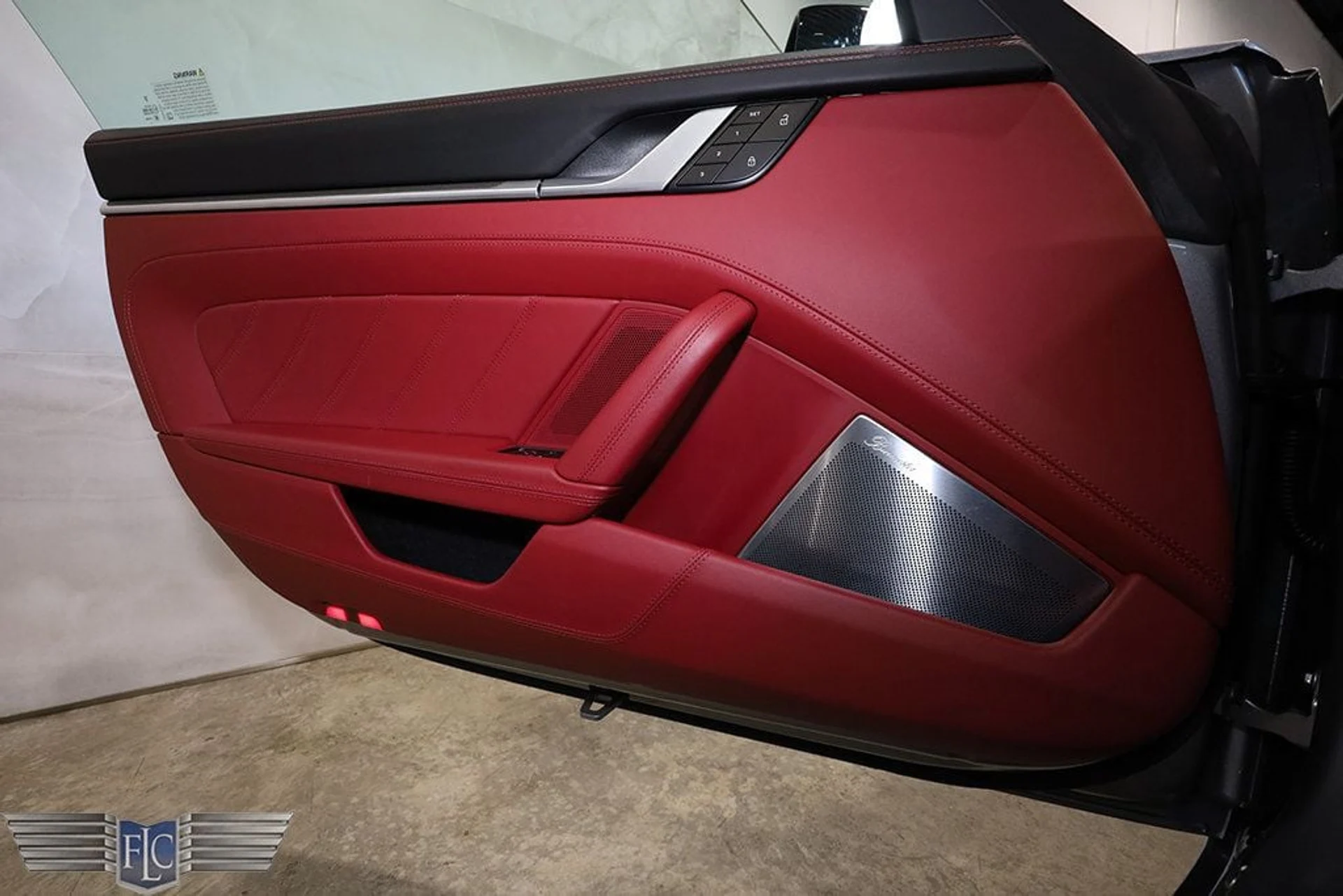 mph019_3562901803_used_2024_porsche_911_turboscabriolet_9689_22937048_20_1024_396f86c022