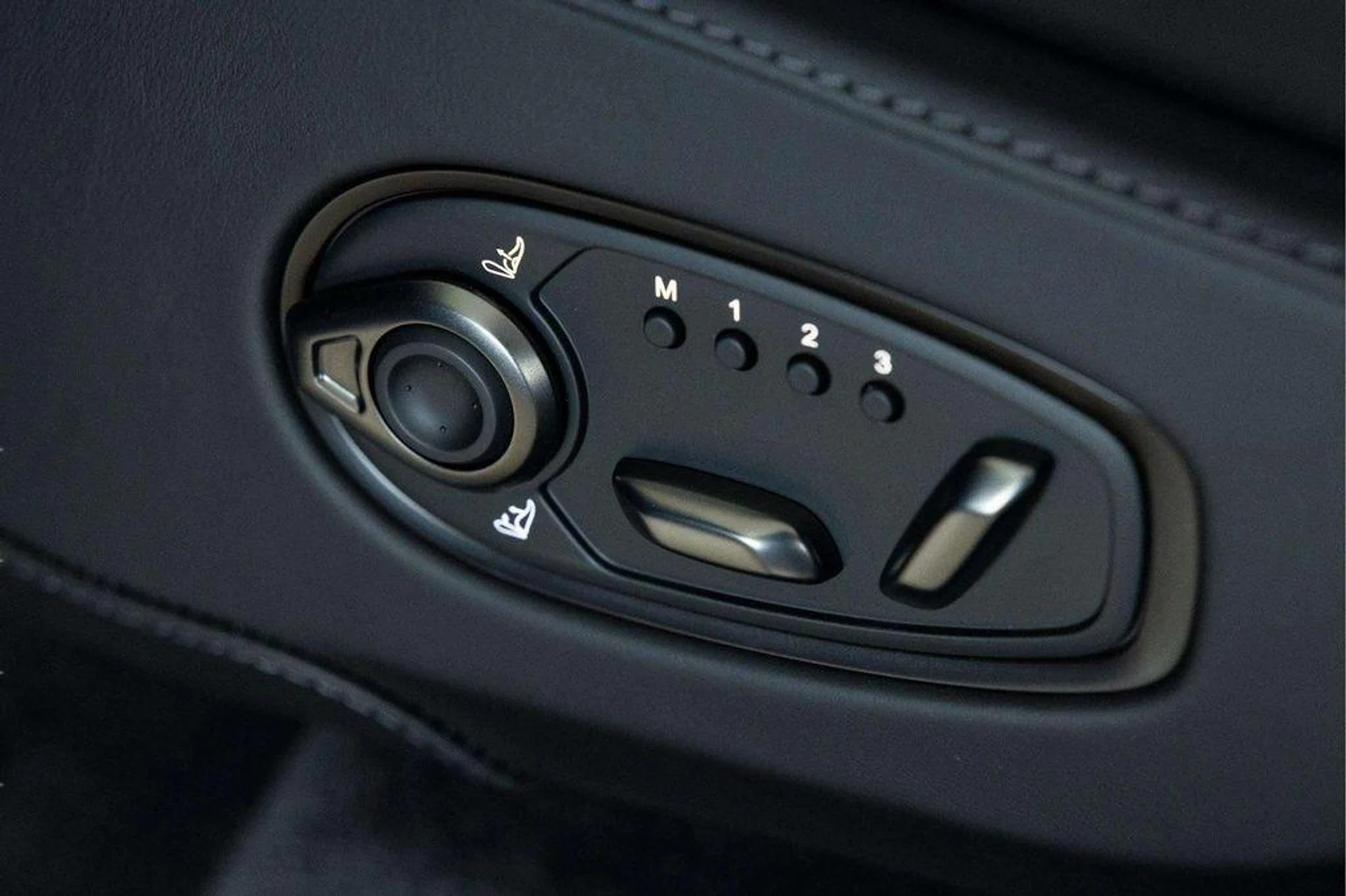 mph019_3567889050_7ji_PB_Tue_Ro_Q_Zqohd4_W7_Az_N1_WAZ_0_764d79b11f