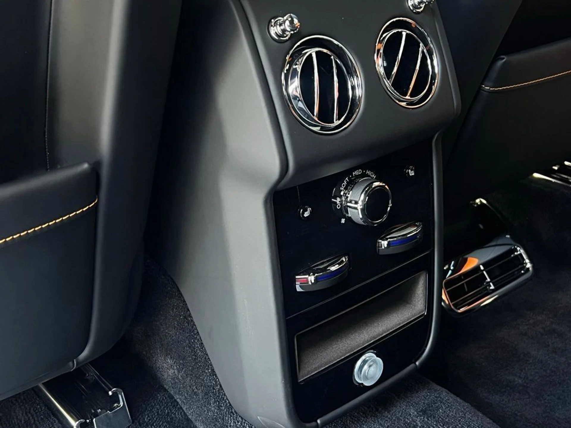 mph019_3579168761_betxzyldyosxnzw0kpgam1syg9gh_2273e18403