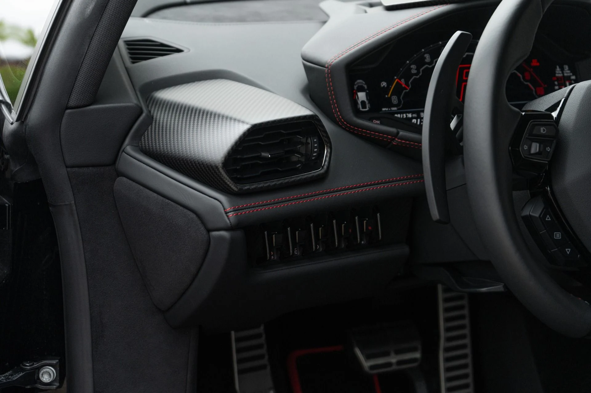 mph019_358074645_Used_2023_Lamborghini_Huracan_Tecnica_1768943844_ac28c878da