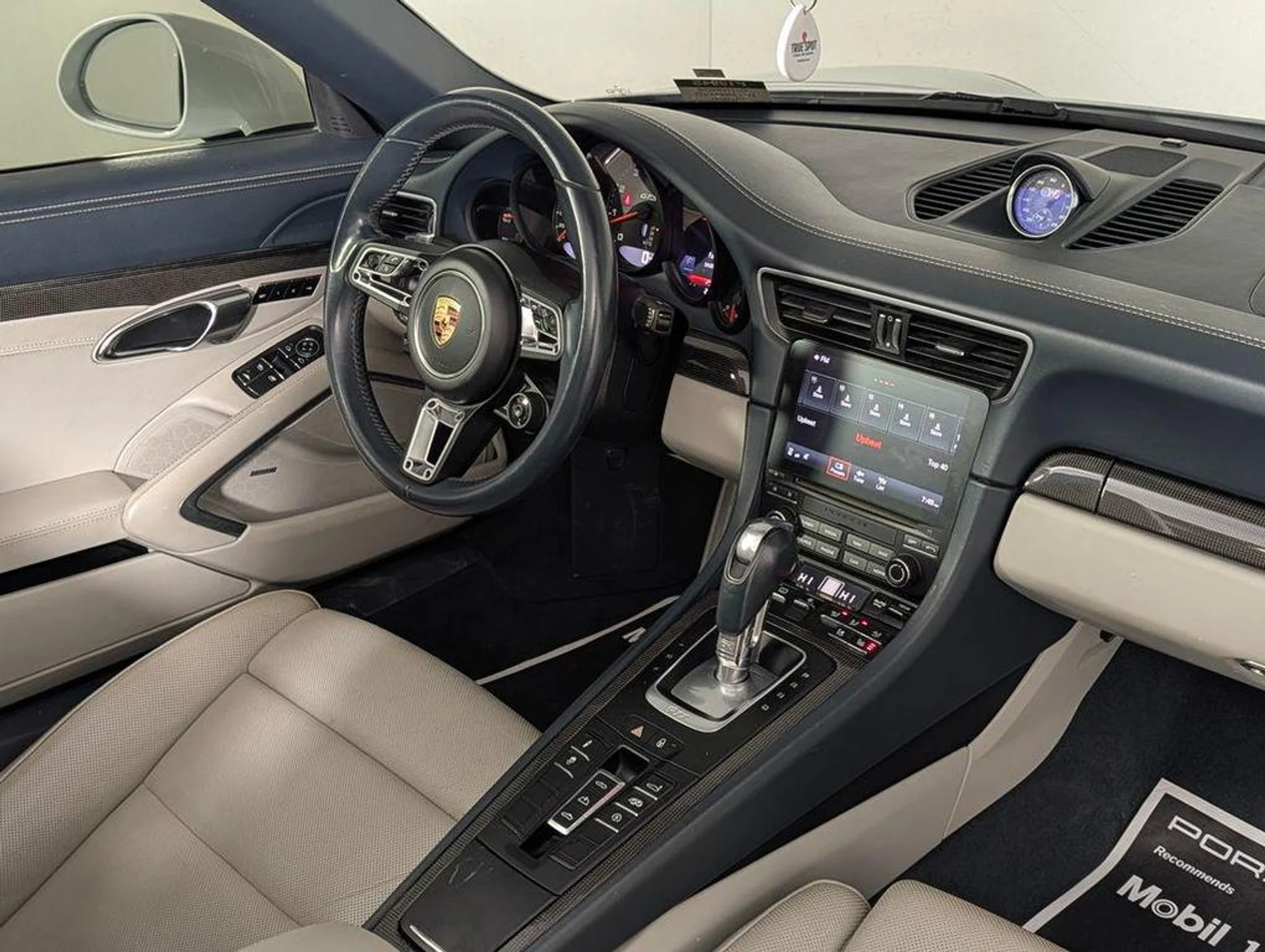 mph019_3583586387_58_J9lq_Eg_JF_0_I_Xq8_f_Nt_VU_Ggta_Ak_2eb8e51193