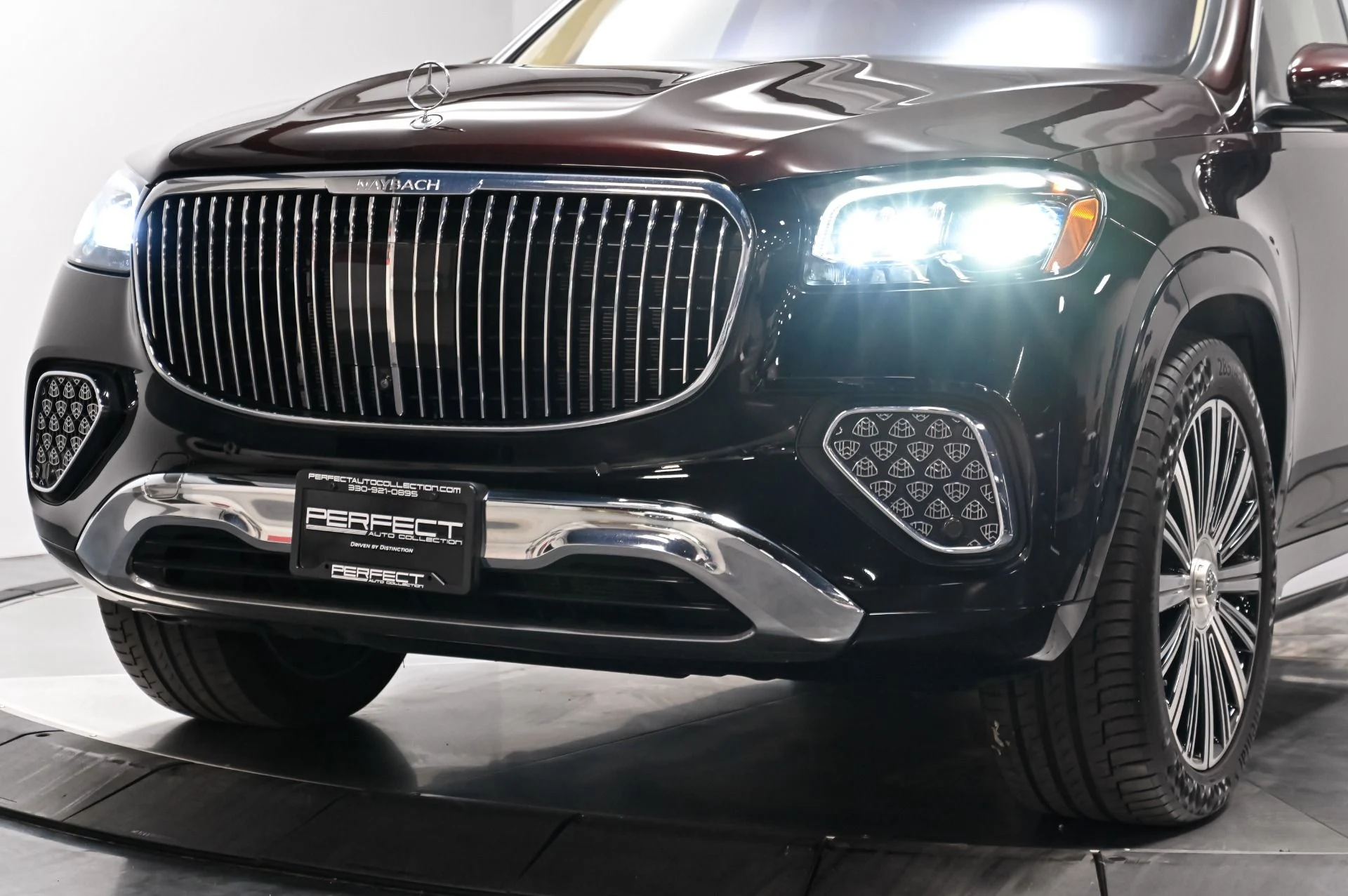 mph019_3587158194_Used_2024_Mercedes_Benz_GLS_Maybach_GLS_600_4_MATIC_1789504682_1621089e99