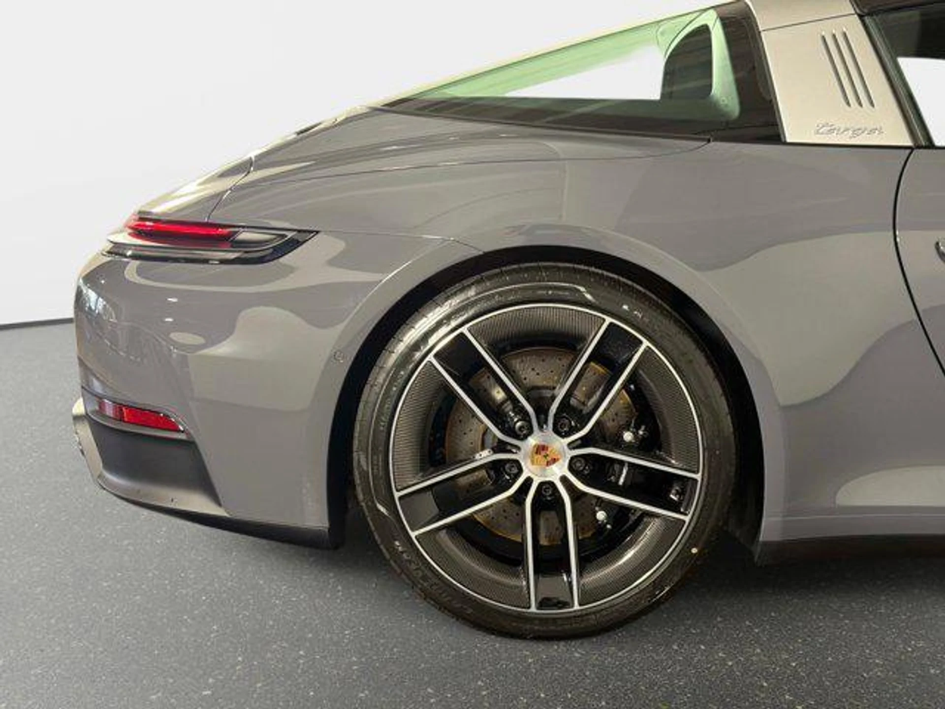 mph019_3588170712_x_Vym_Bx_Xxx1_Py5d_Ym_H_Oc_Hjv_Z9_Rw_2524d26ac2