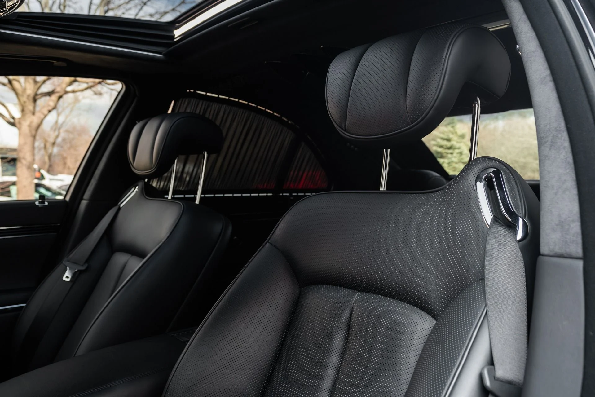 mph019_3589036462_11544_p20_l_a1736311f3