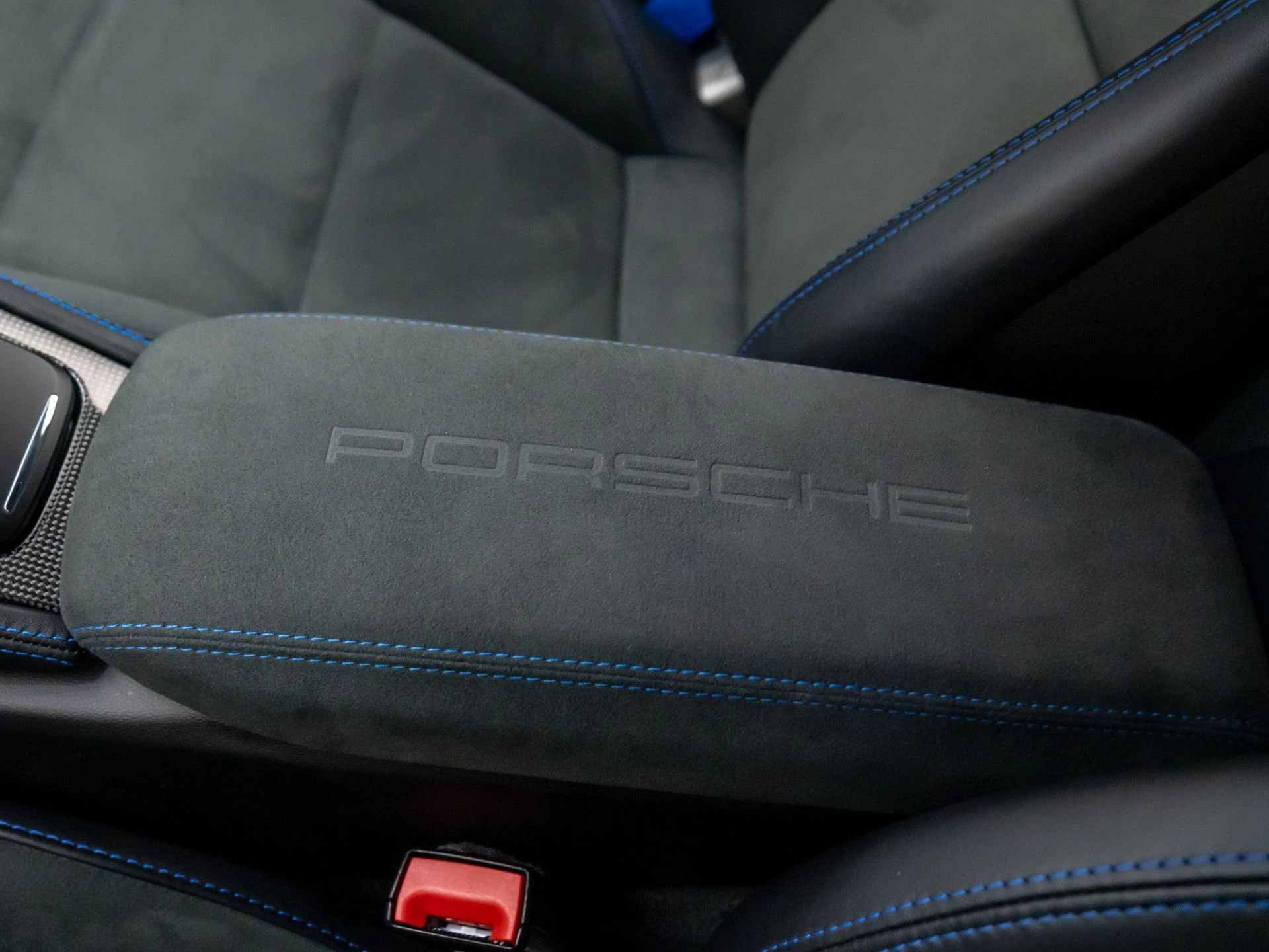 mph019_3594332101_dc50e027d947fe36f476fc2207677fbax_091b62e794