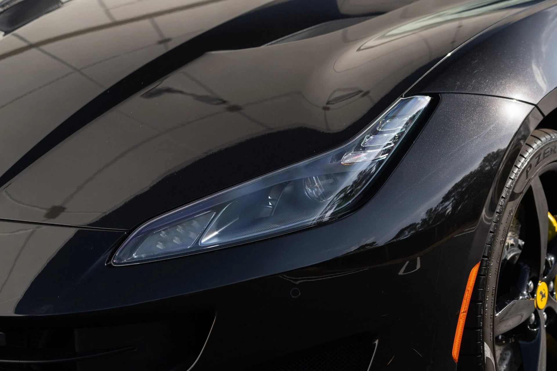 mph019_3600593325_Used_2019_Ferrari_Portofino_1771532696_1fce253a56