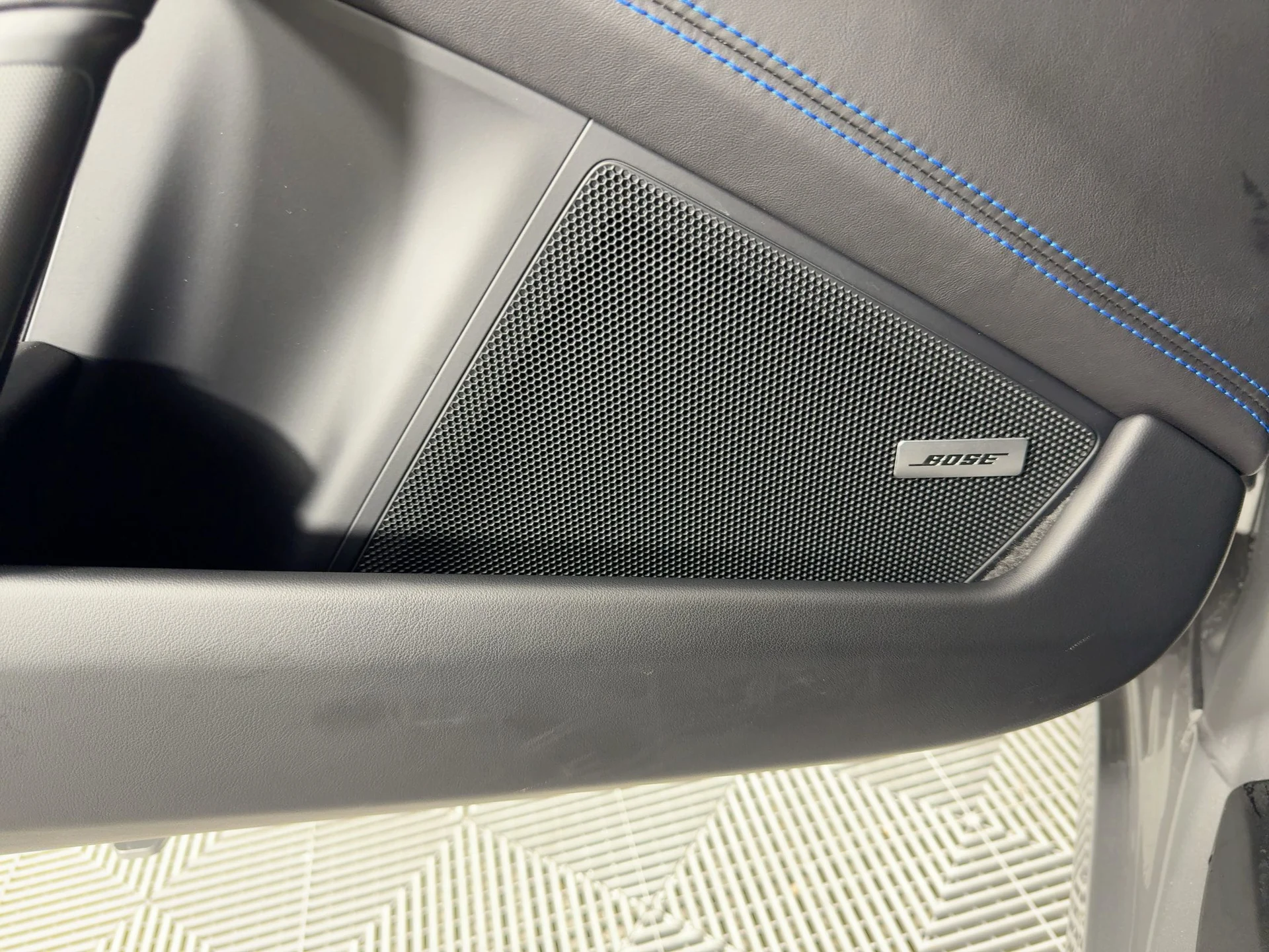 mph019_3600747758_e1b2a2d3b22701cefac3900320eace3ax_9eb5f0667c