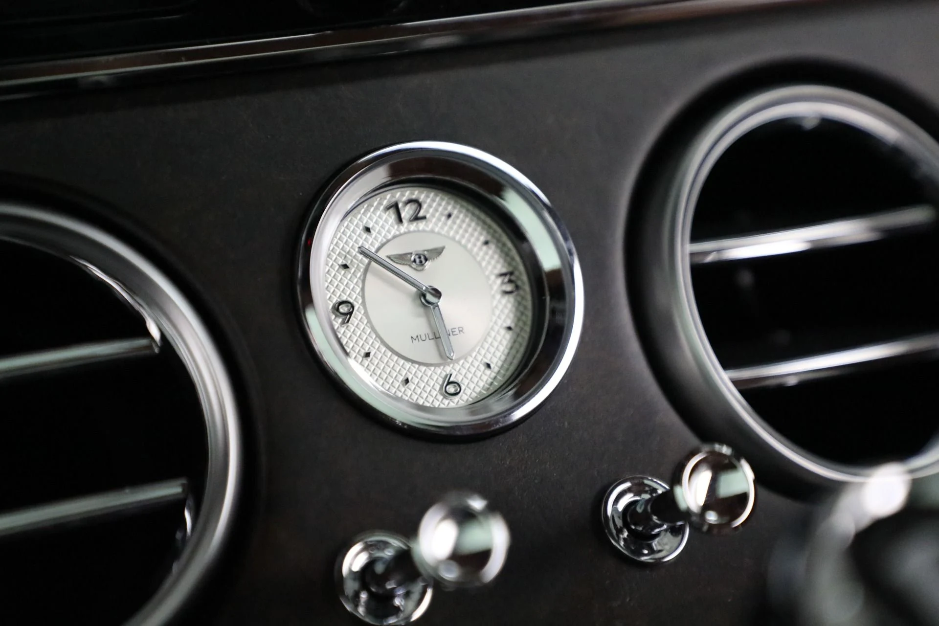 mph019_3610382660_Used_2023_Bentley_Continental_GT_V8_1678831904_694c6fee6c