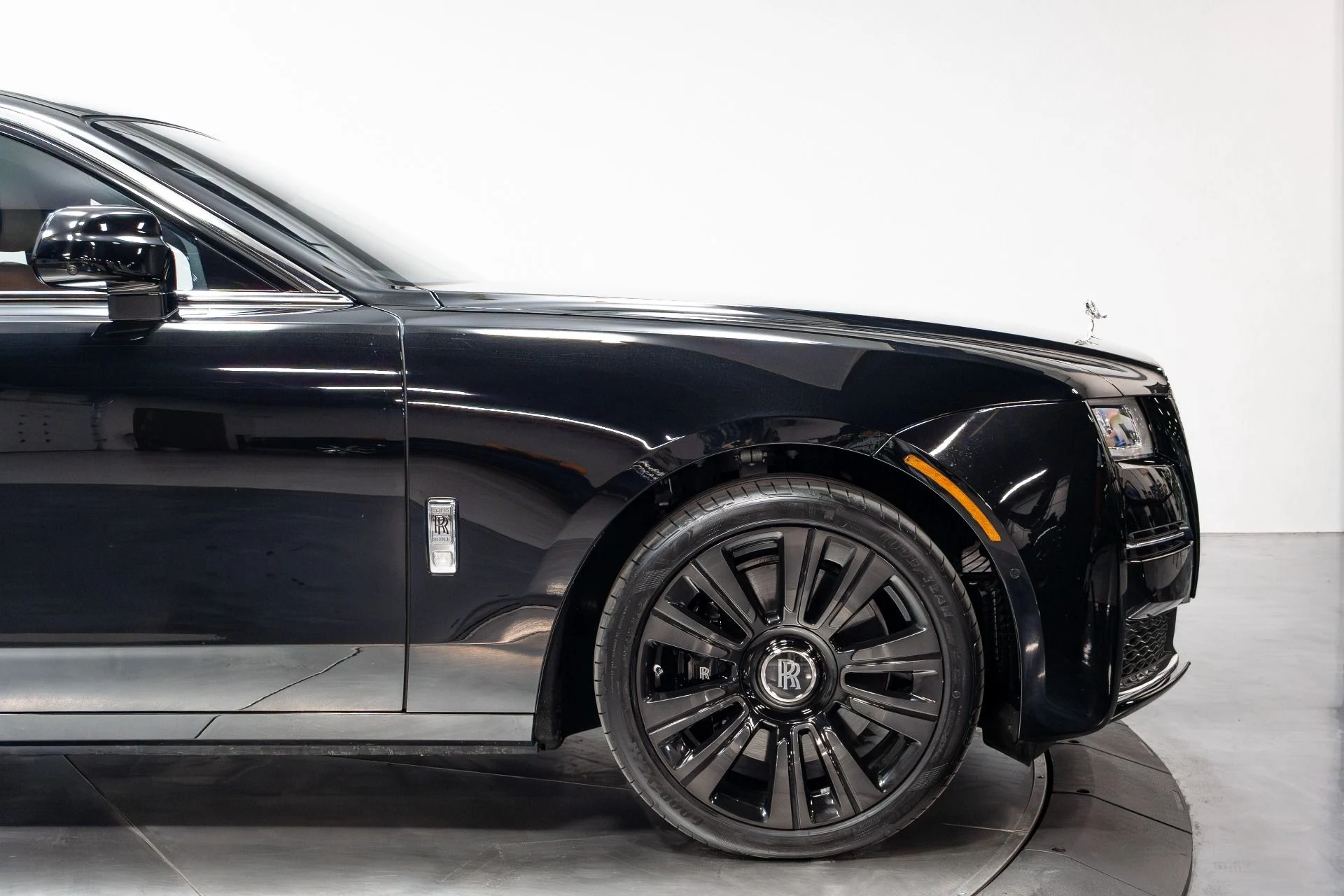 mph019_3624509768_Used_2022_Rolls_Royce_Ghost_1776785010_b85d07cd6e