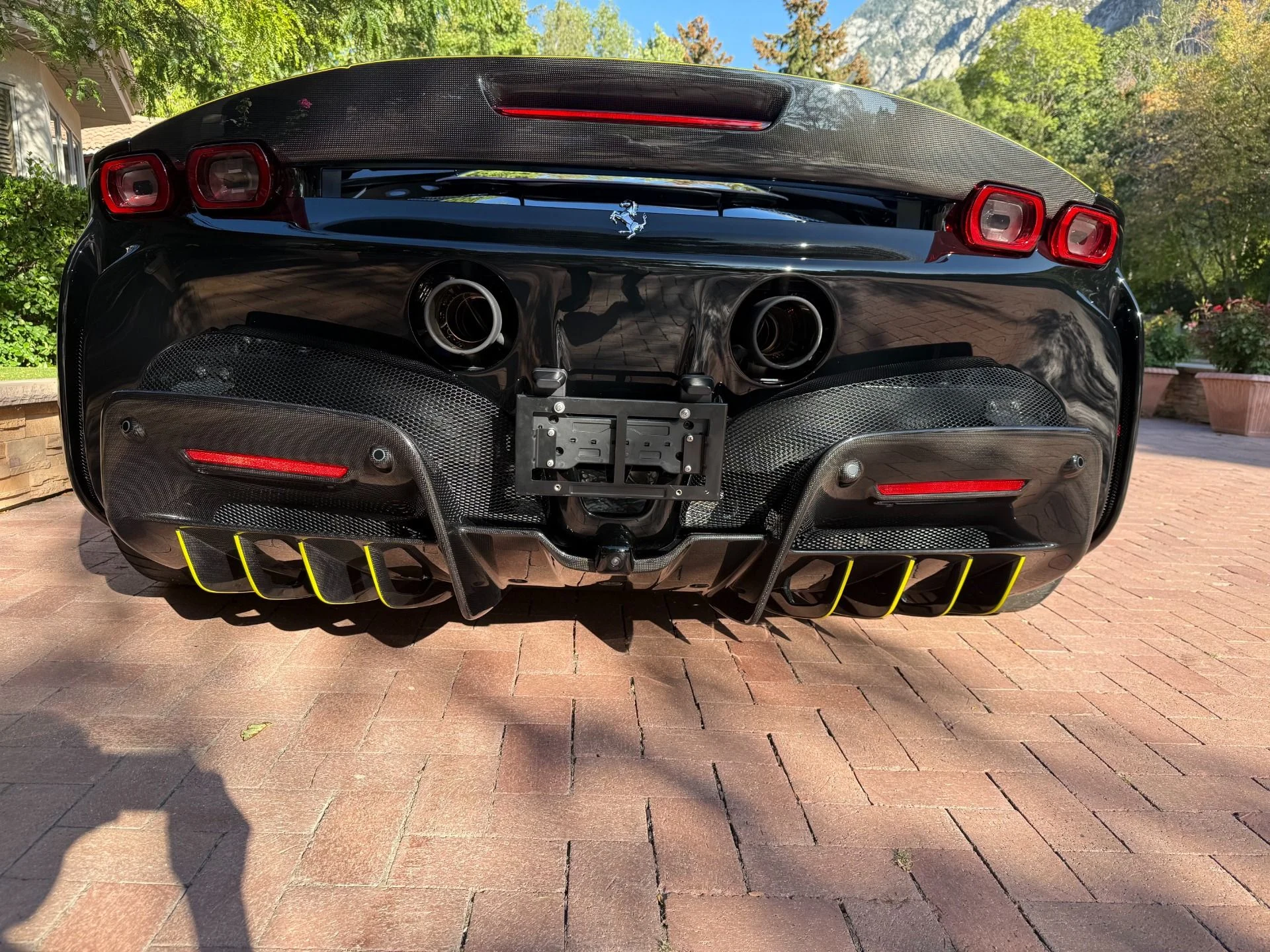 mph019_3631355707_Used_2021_Ferrari_SF_90_Stradale_1770238992_a135507de7