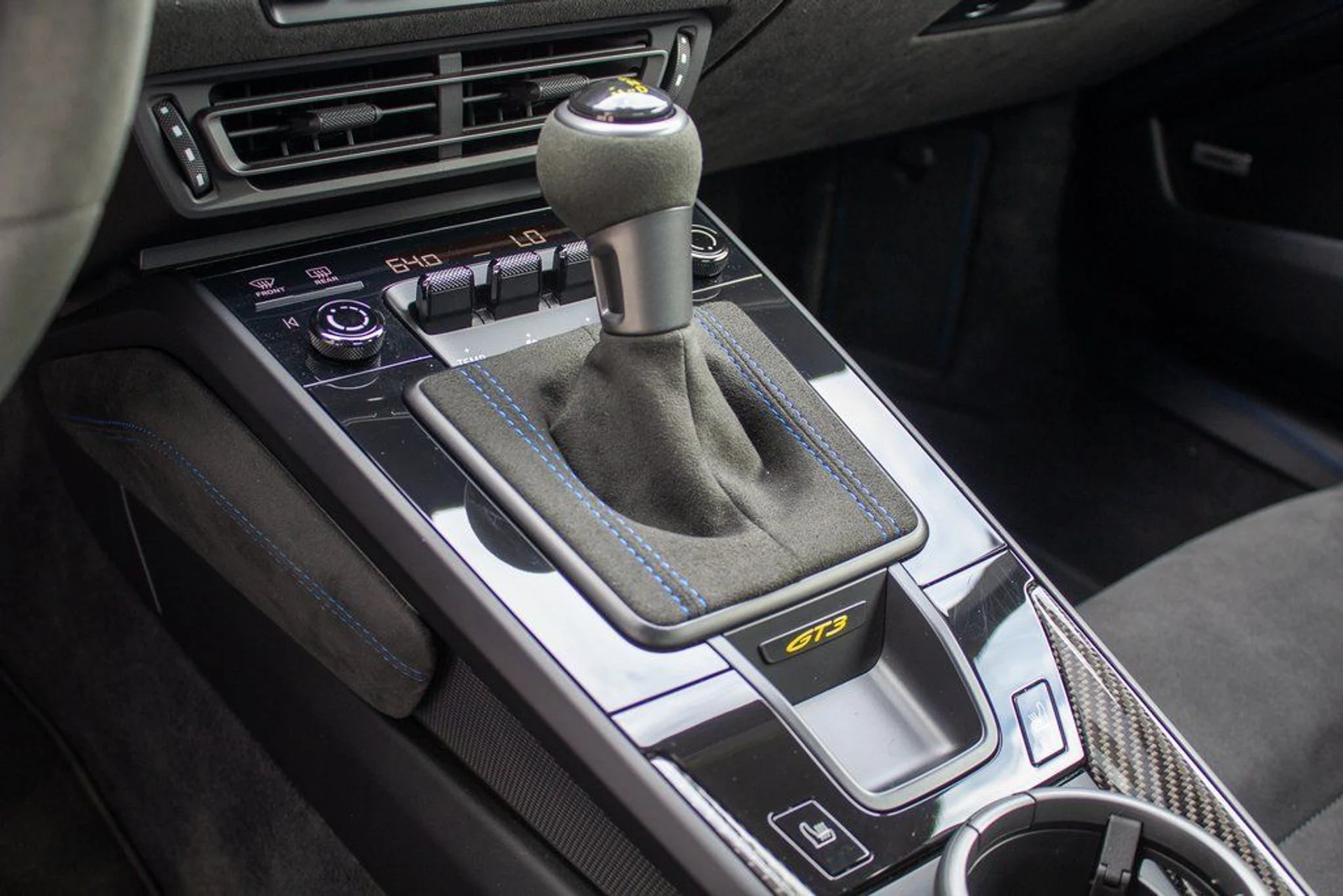 mph019_3641723201_168a4d63ba984f00c3b1b5a5ddd216b2x_4b7219497e