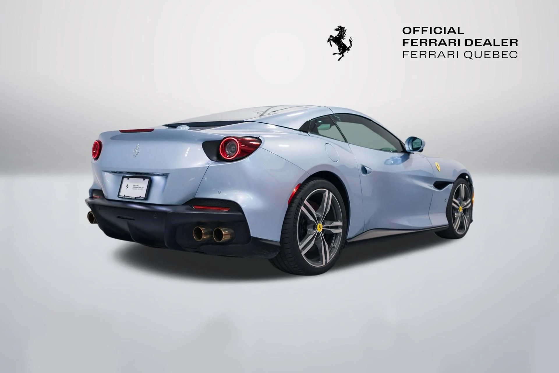 mph019_3645002891_Used_2025_Ferrari_Roma_Spider_Base_1781213358_06ed66b178