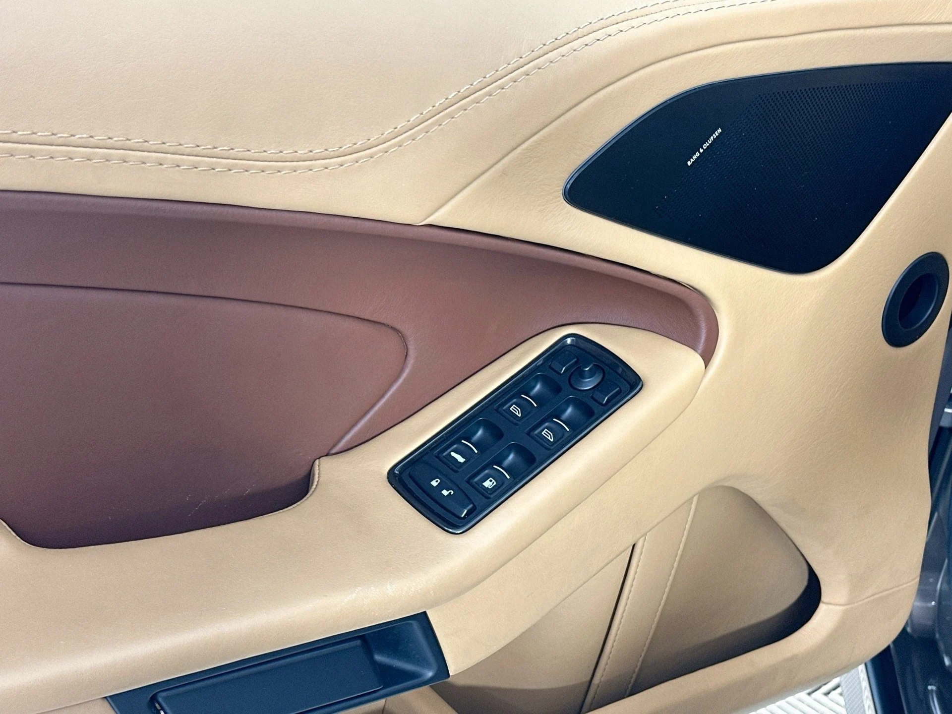 mph019_3645039393_20_f39ccd6a7e