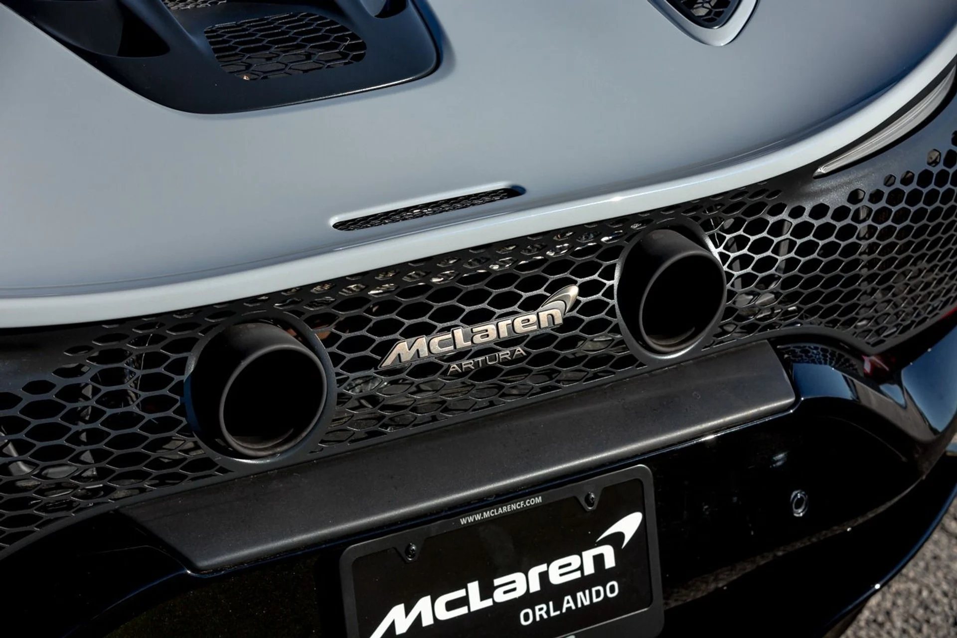 mph019_3648552974_473_p20_l_fb4408f383