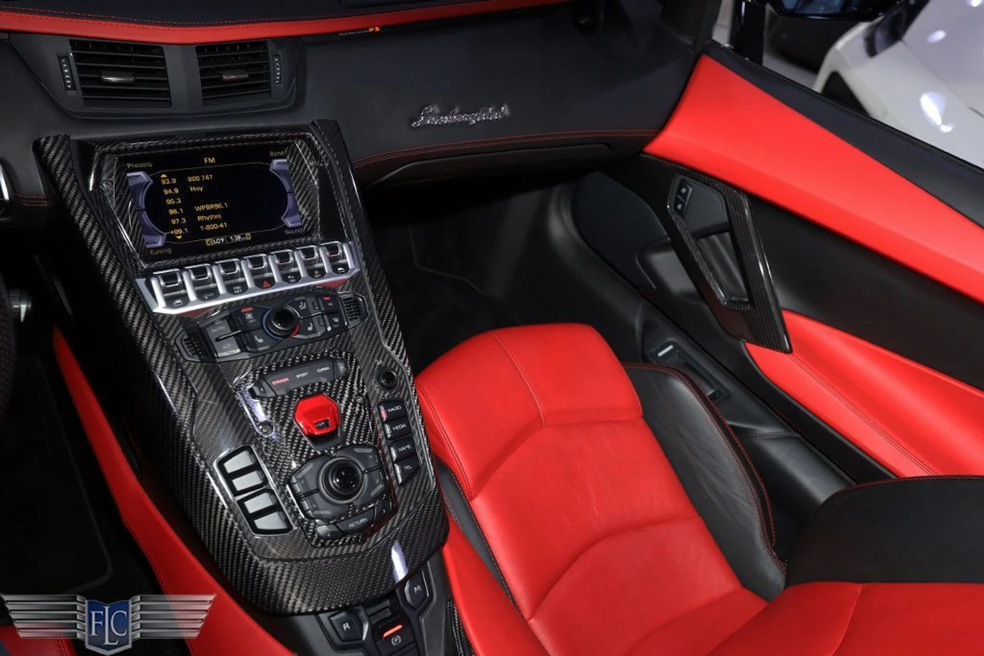 mph019_3653436546_used_2016_lamborghini_aventador_lp7004roadster_6305_22879451_20_1024_f2587c4c90