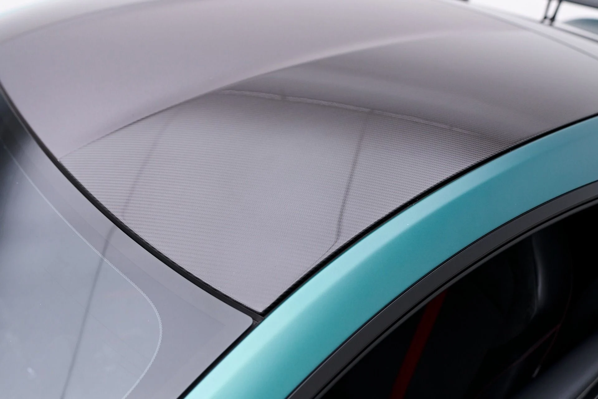mph019_3657026888_Used_2022_Aston_Martin_Vantage_F1_Edition_1756259692_749b48efa2
