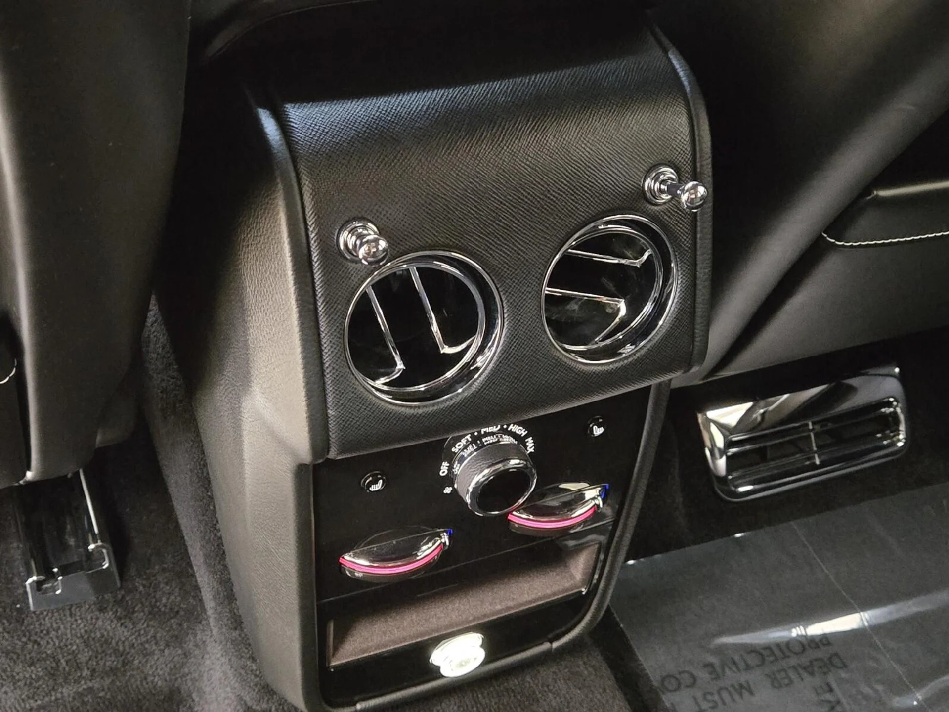 mph019_365771230_Used_2020_Rolls_Royce_Cullinan_1759993102_de8ff9ccc4