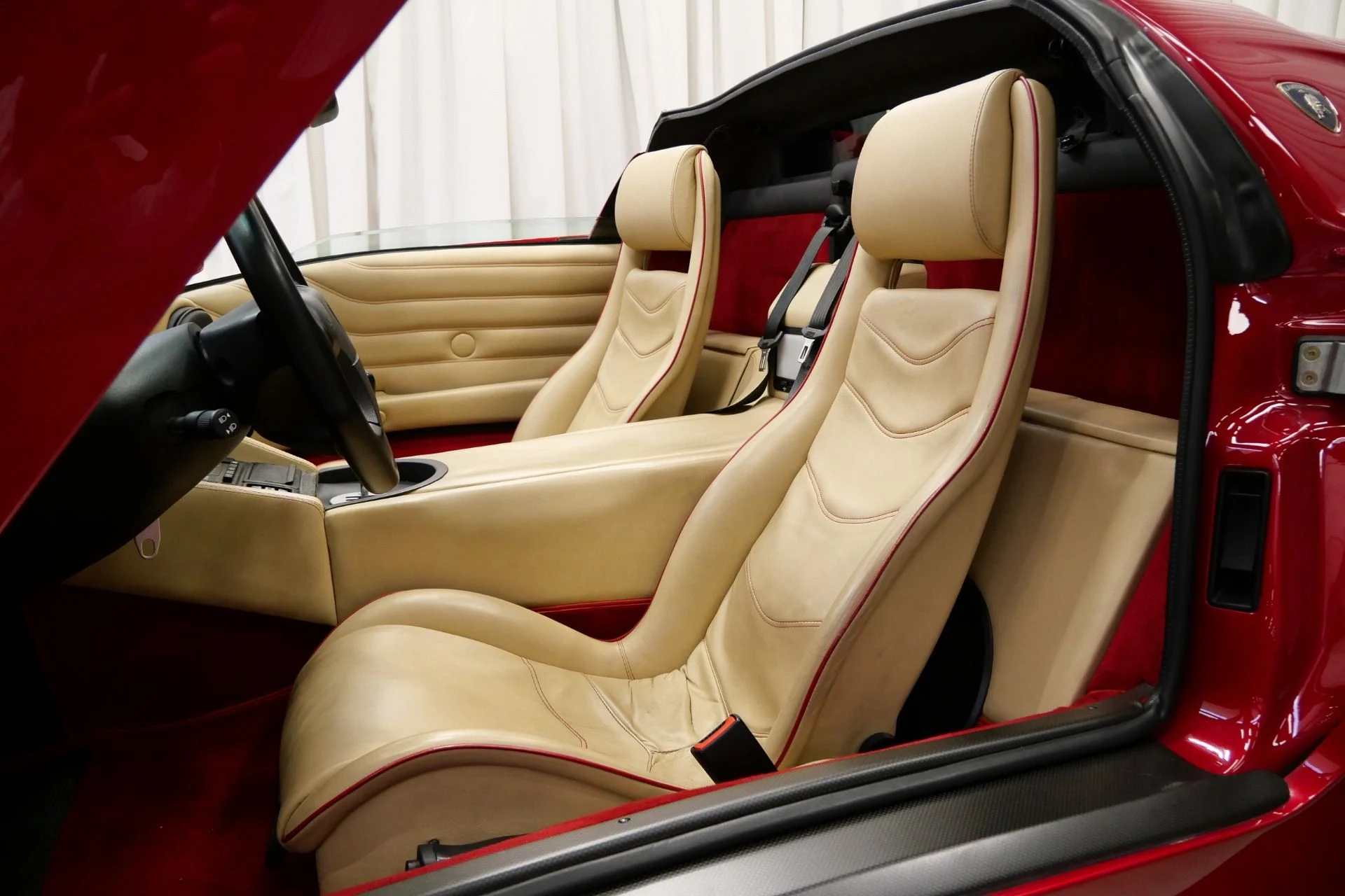 mph019_3662328742_Used_1999_Lamborghini_Diablo_VT_Roadster_1747320000_22e5eef6f8