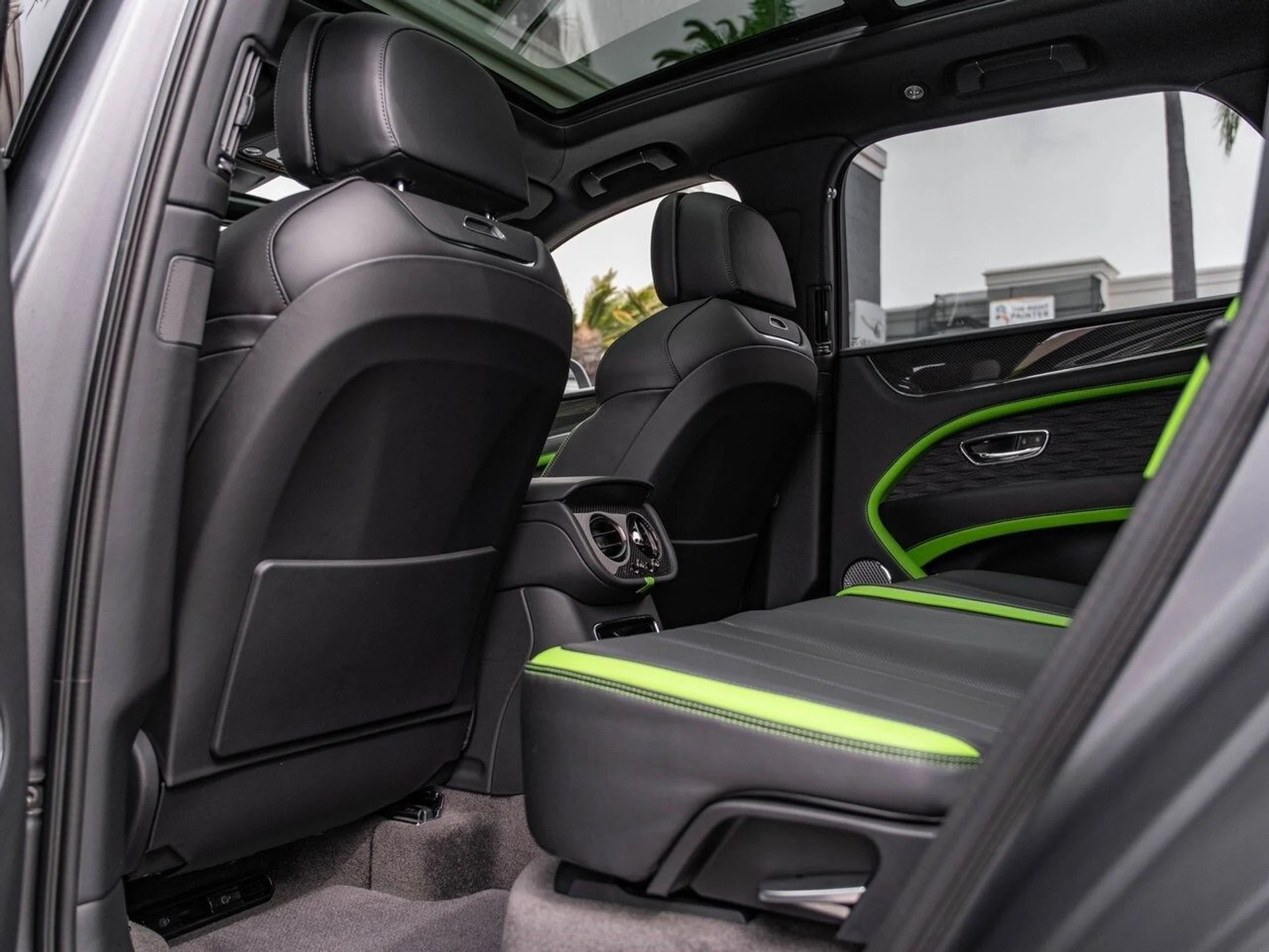 mph019_3665843853_1e2864bd9c5a6222e5c1ccfdcd12e6edx_4b8011c0cf