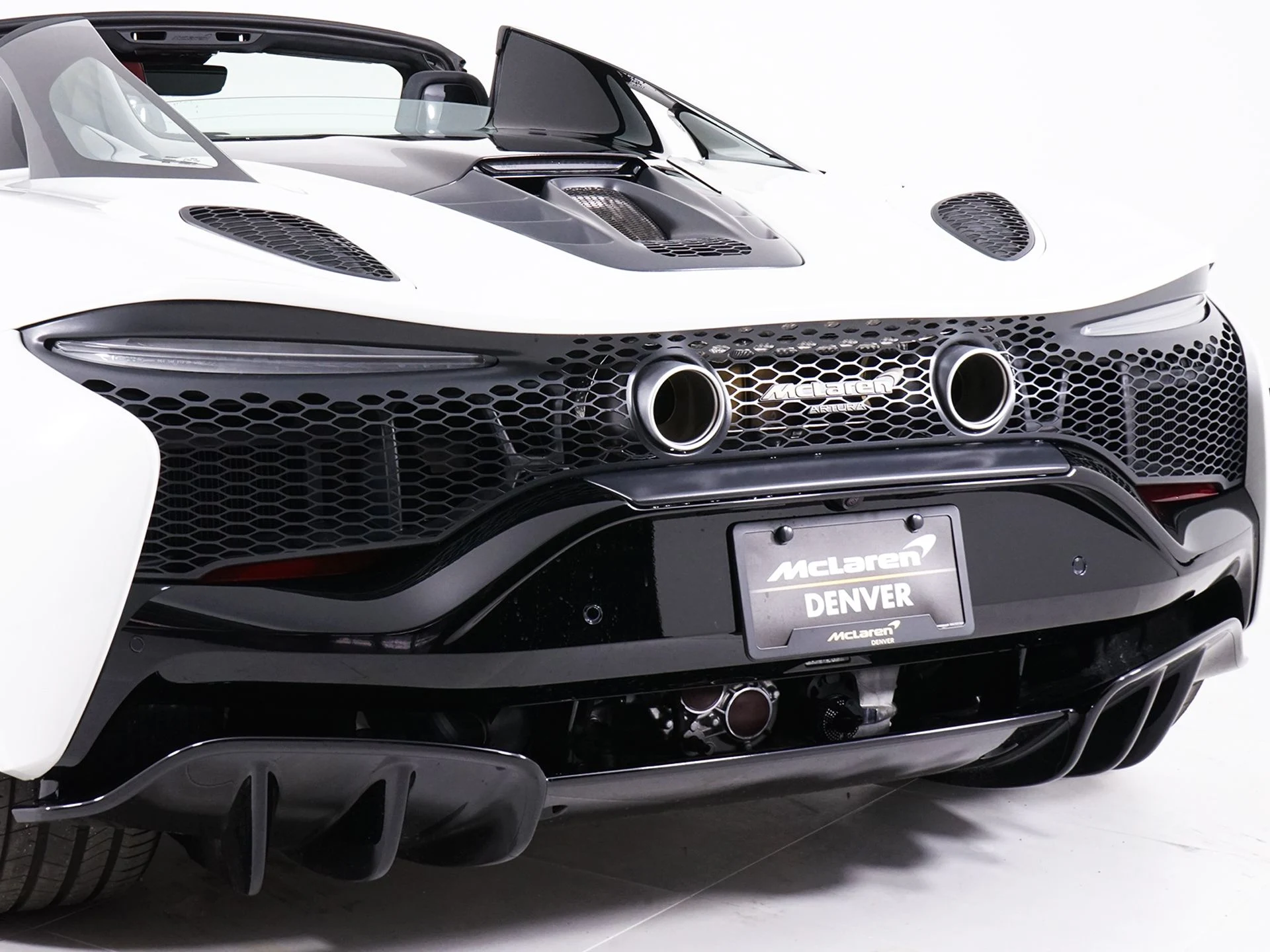 mph019_3669343250_10059b1ace7c24f4306fd776e6aee82fx_ee86ae0689