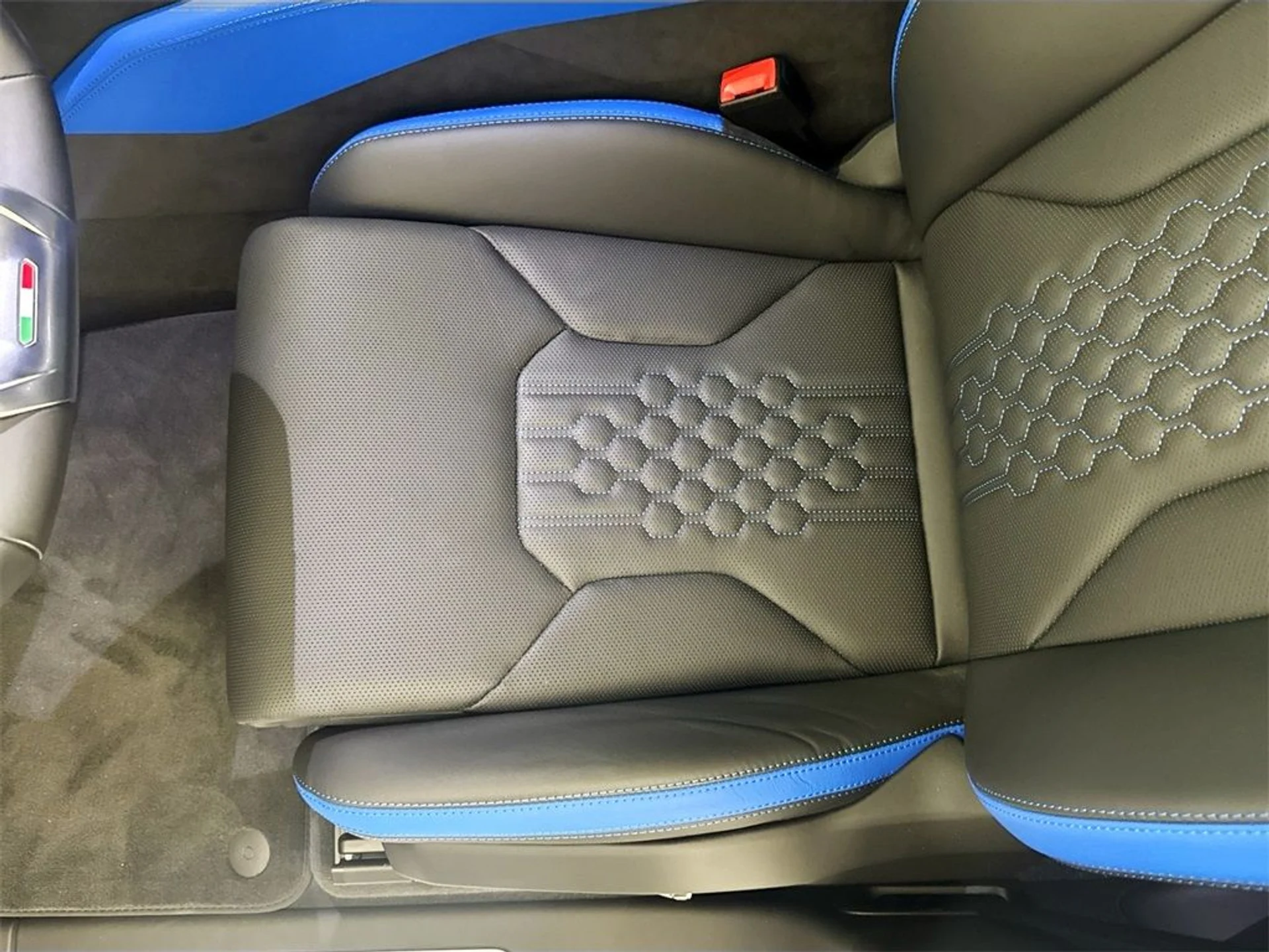 mph019_367146867_6dd7f161a736d0efd501befb84a9ed37_41a68eca02