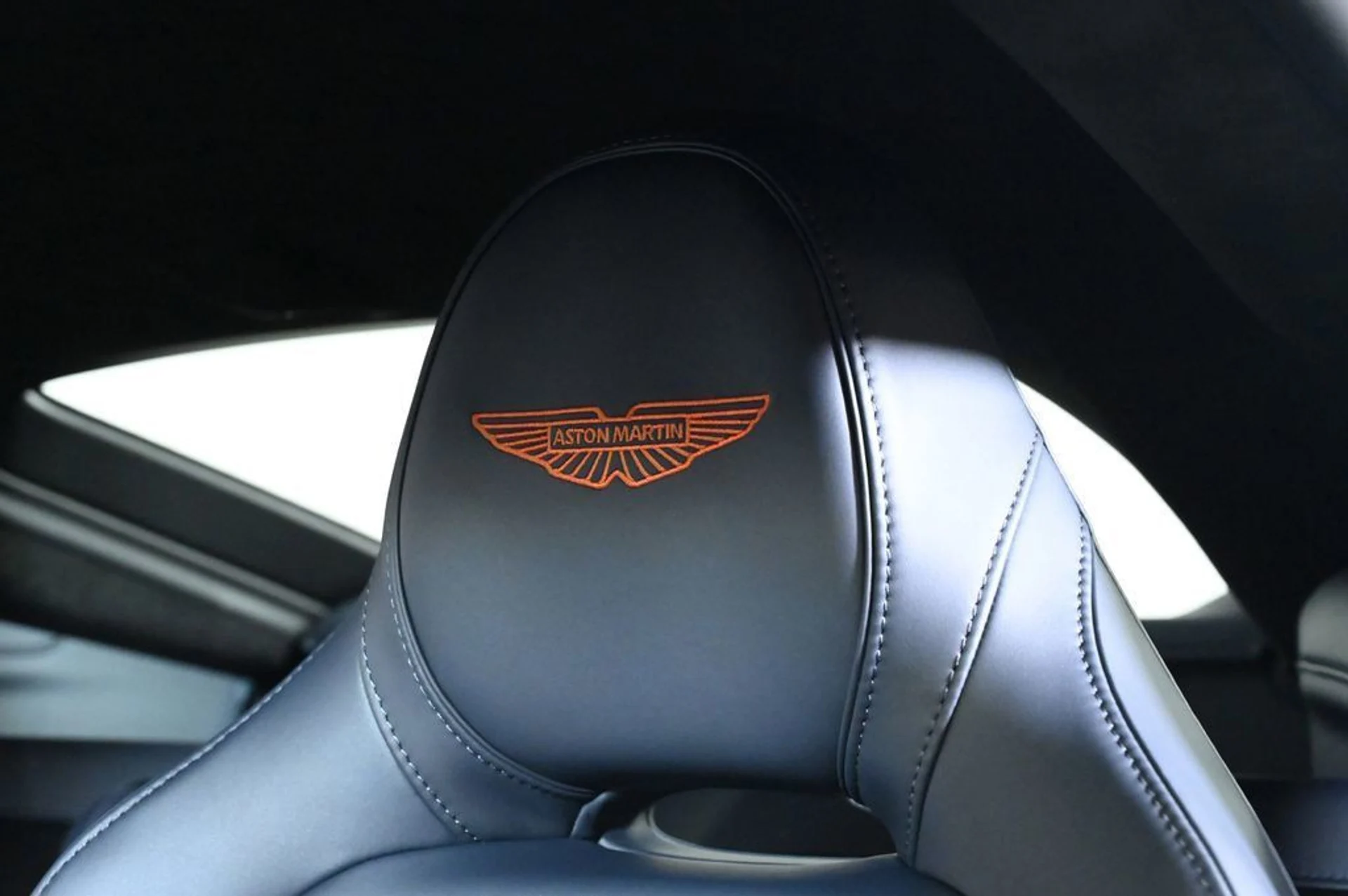 mph019_3676347080_new_2026_aston_martin_vantage_scoupe_11350_23021664_20_1024_bcf28a8f64