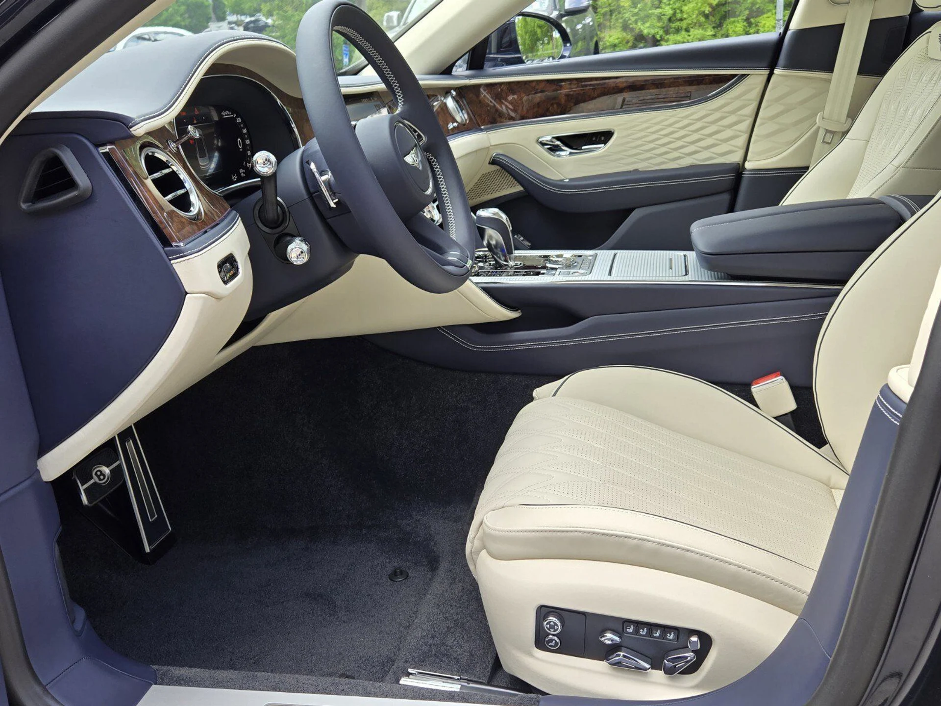 mph019_3676893752_5881e64dba67cc93cf65ffcf2fab2813x_6bc7a675ad