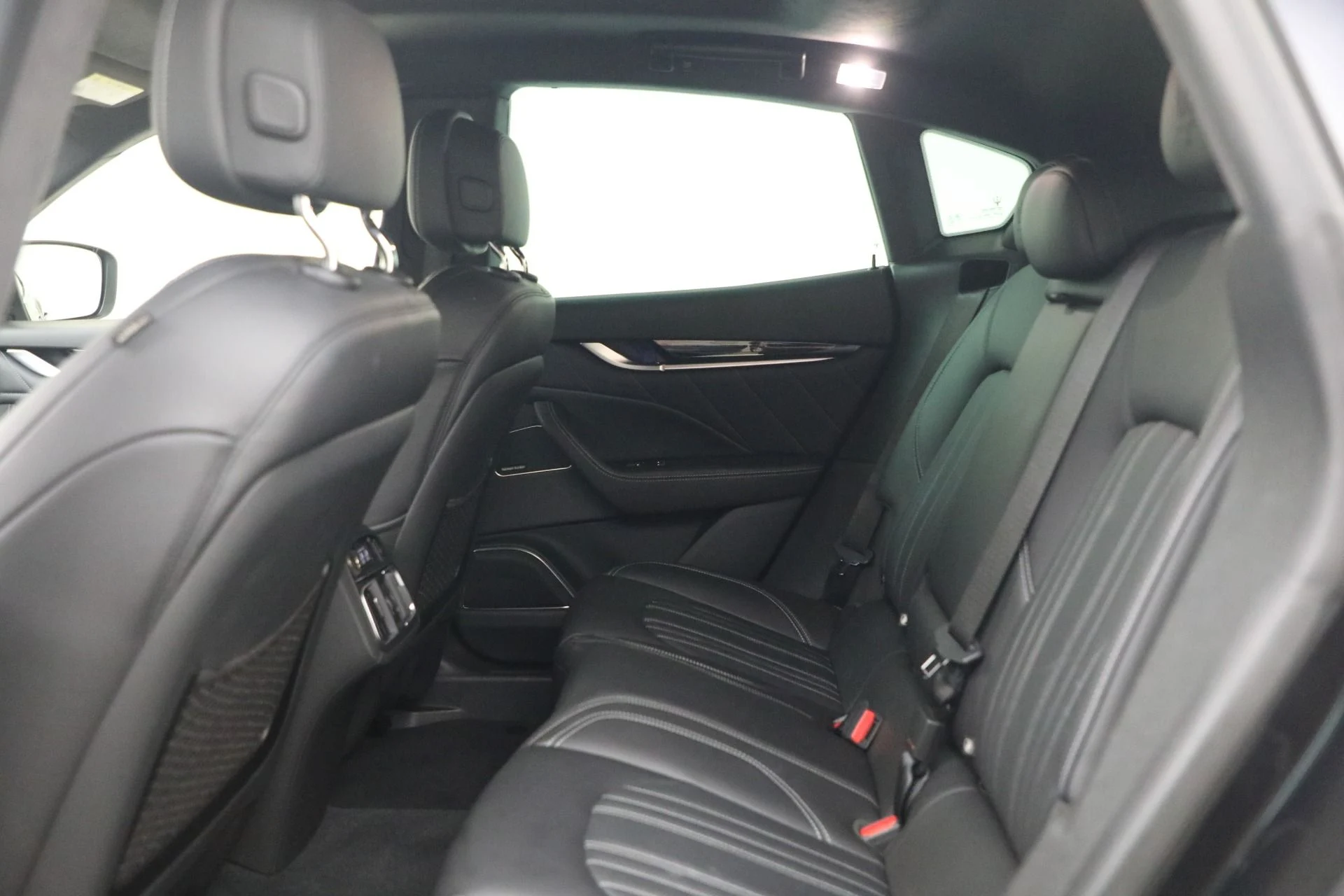 mph019_3679781113_Used_2023_Maserati_Levante_GT_1790173129_984cea3572