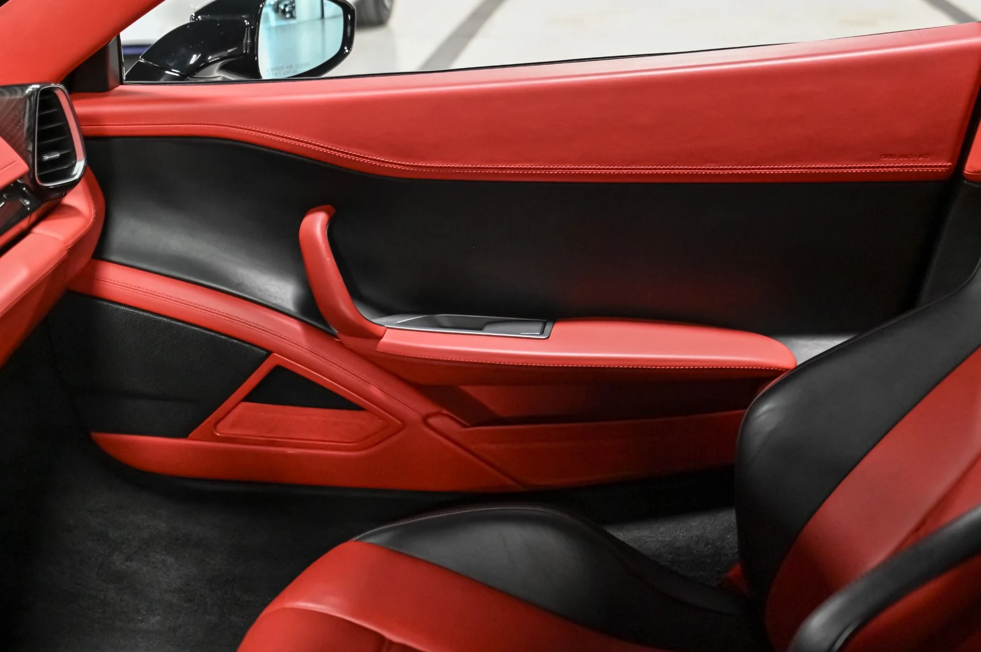 mph019_368220485_Used_2013_Ferrari_458_Italia_Base_1755636513_938a0d81e7