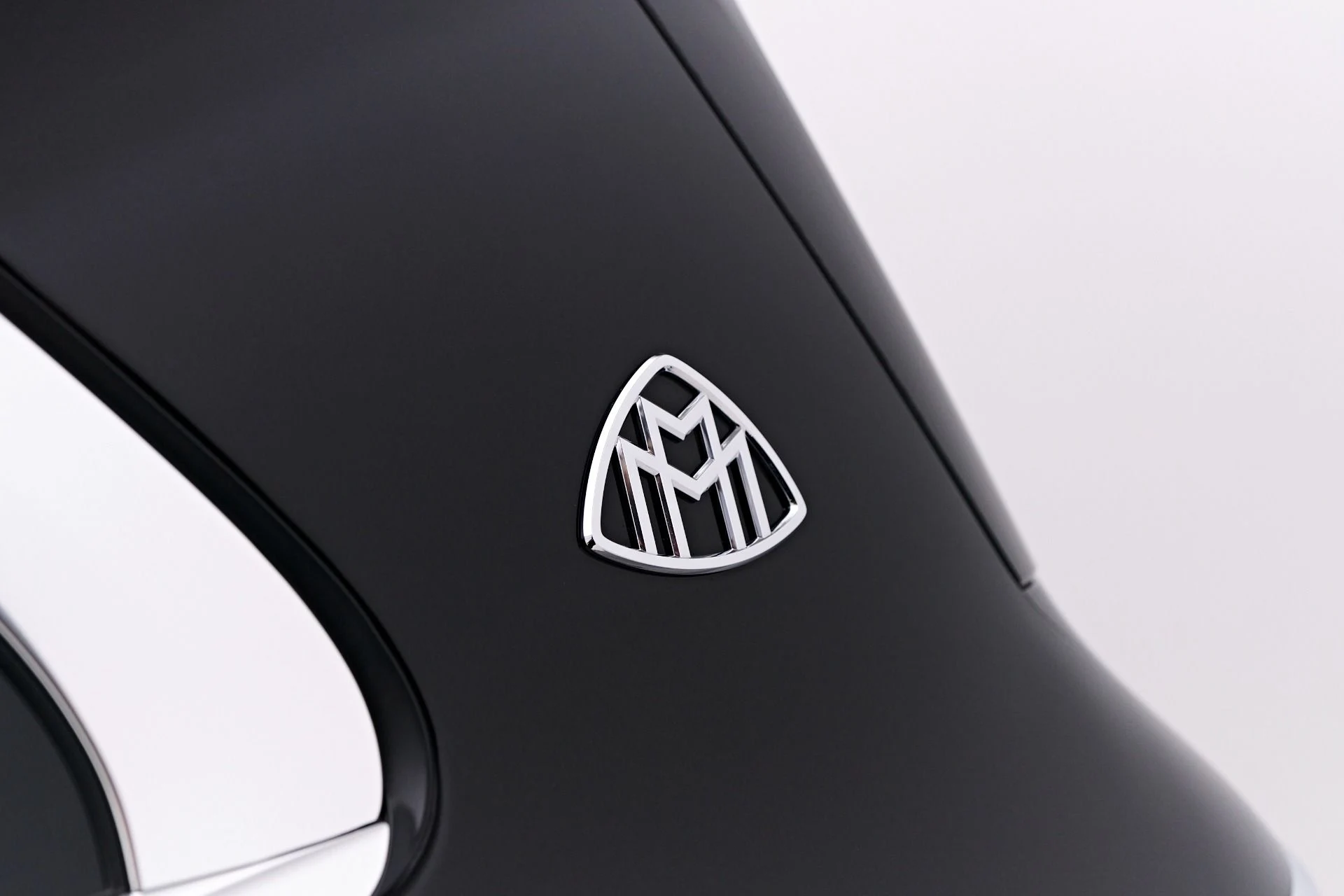 mph019_3685283054_Used_2023_Mercedes_Benz_GLS_Maybach_GLS_600_1762799209_4224d7ef73