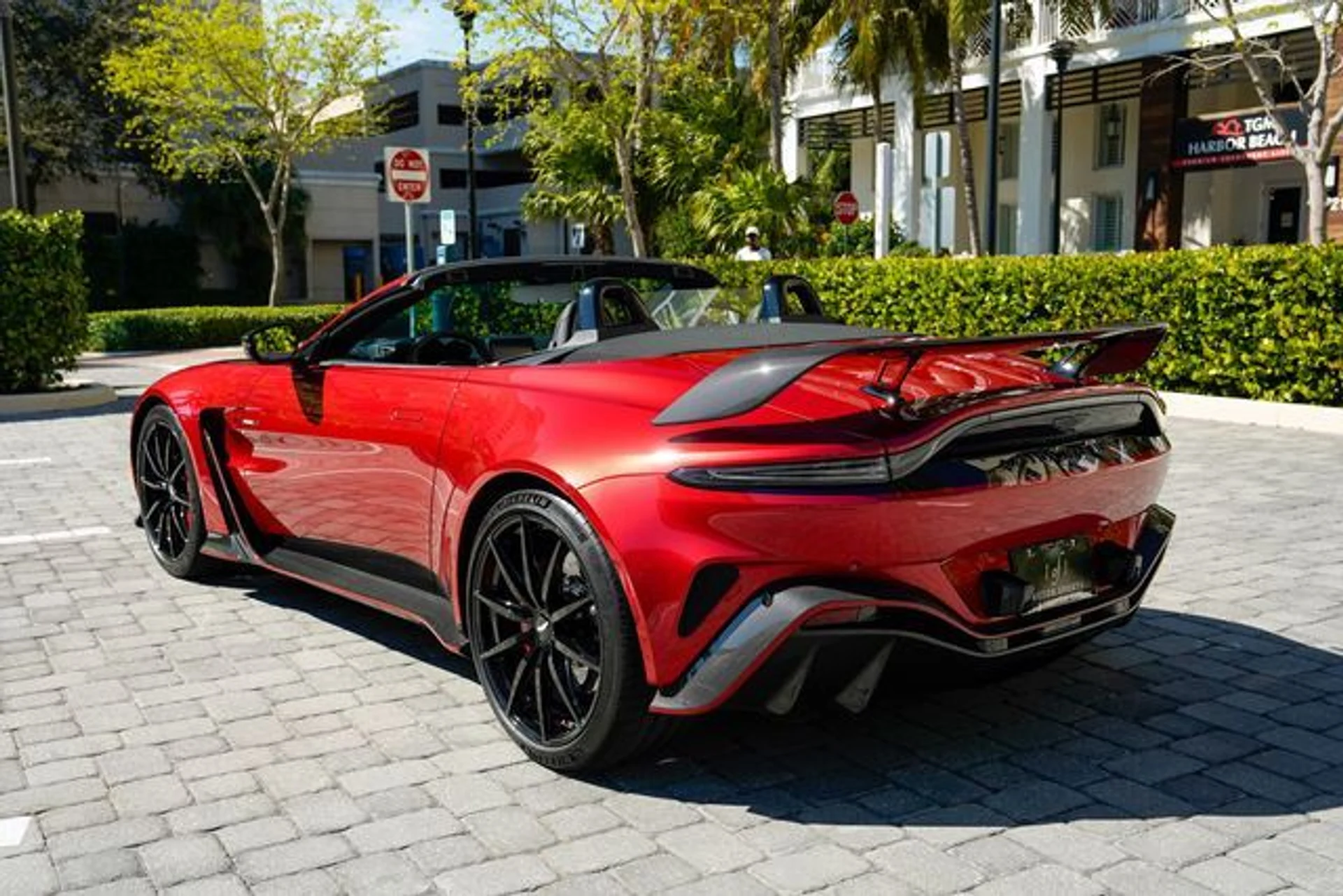 mph019_370041529_22988419_20_02ce3744a3