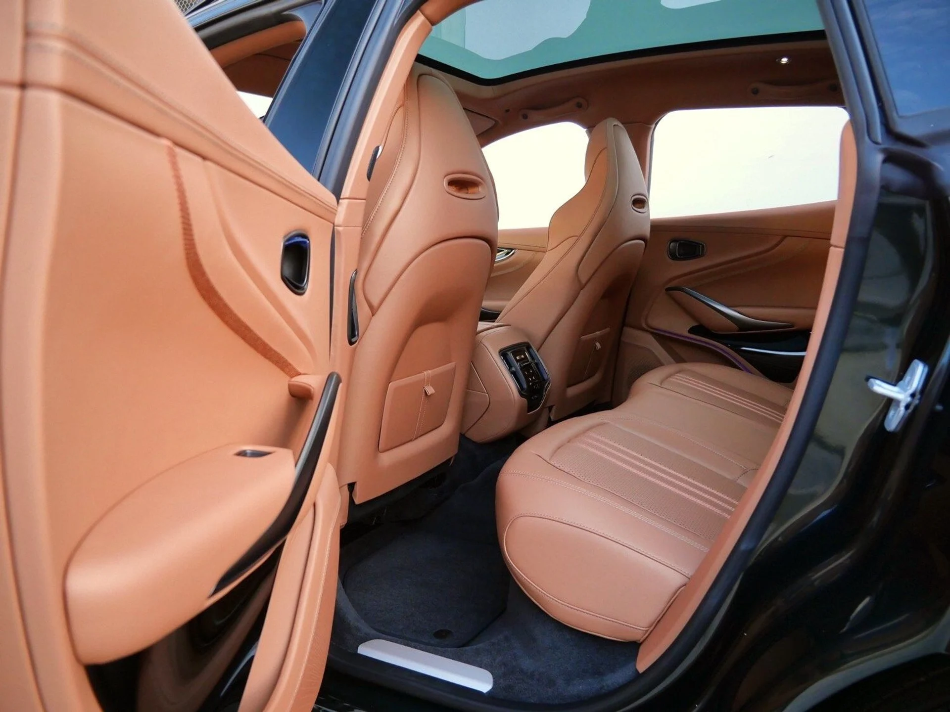 mph019_3702067335_7aaa8d48d427b36f2e99f840e41f3959x_0cc916b714