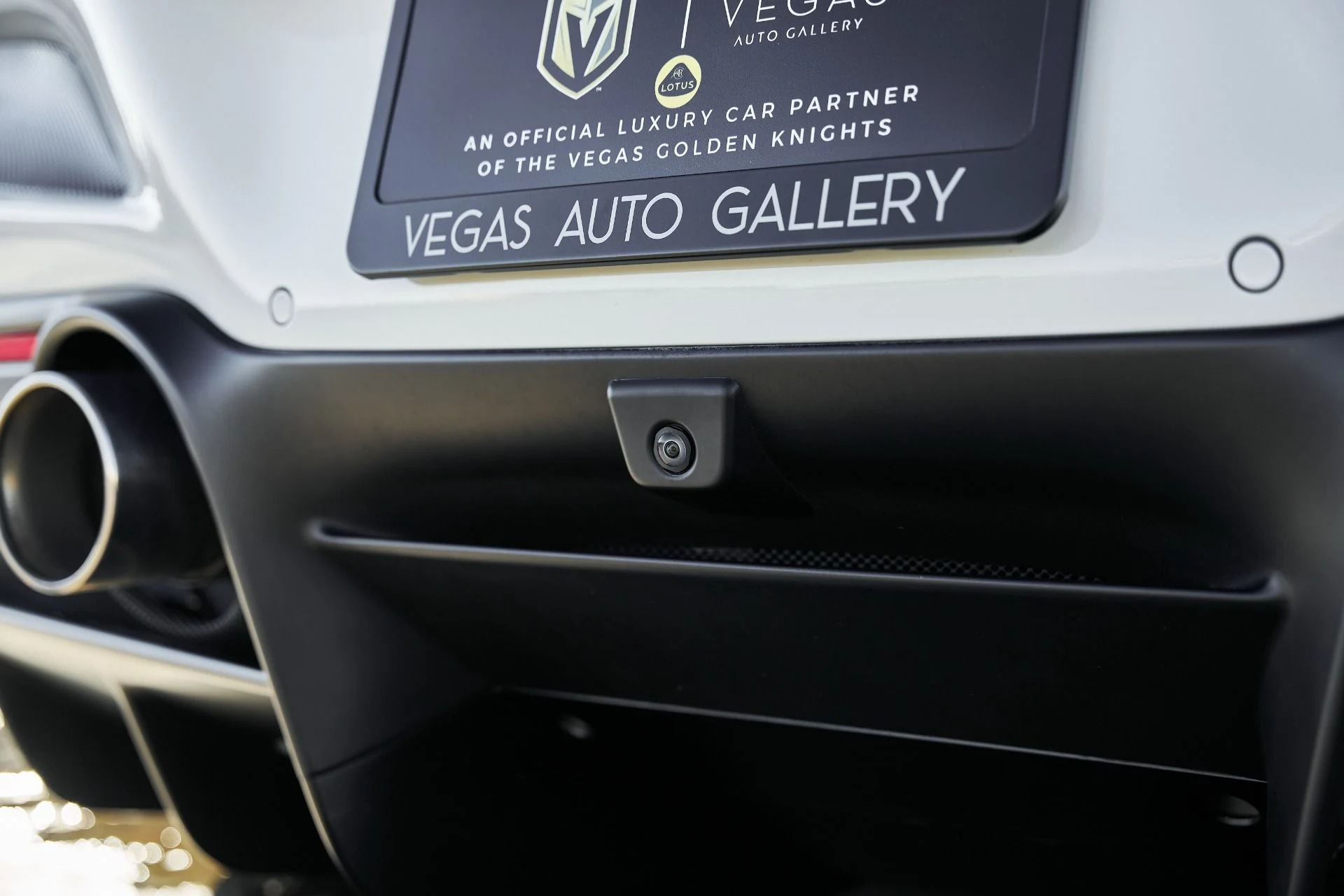 mph019_3713030614_Used_2021_Ferrari_F8_Tributo_1766025165_70cb87fc53