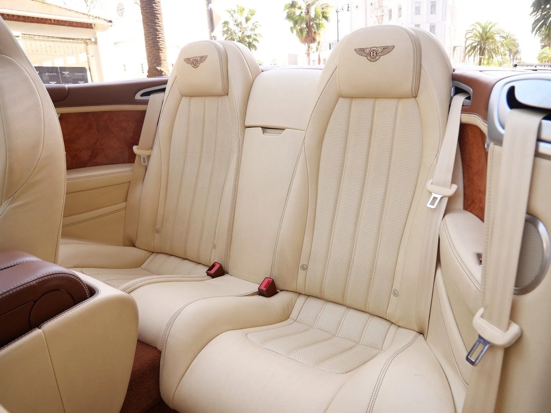 mph019_3716417252_46854121a9f4cac5b582673f92a04ecax_0eb8459c01