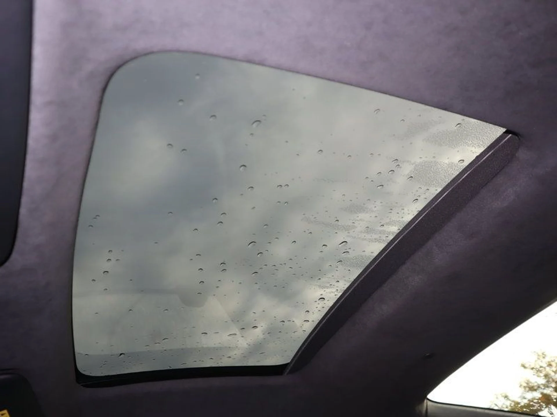 mph019_3721626271_37169722_07400_023b041f4465a369b8fa194aa495e398_f331fc7179