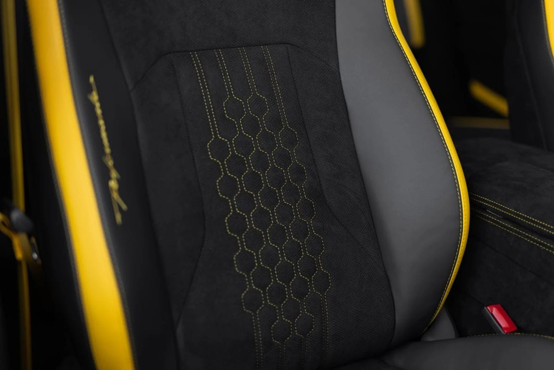 mph019_3725626003_6a922048aef726839b7320fdfc5ab8e4x_79060ecf76