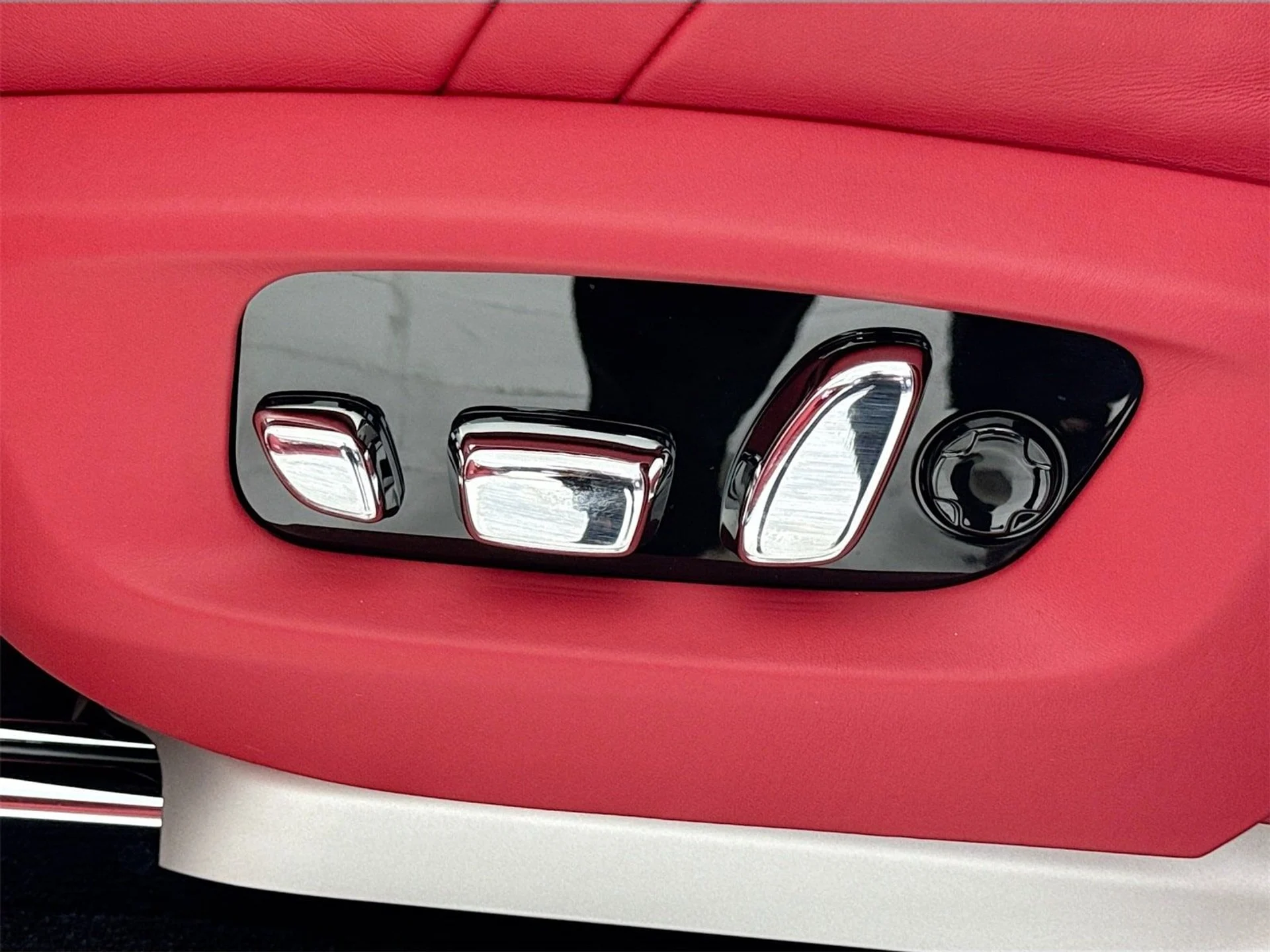 mph019_3740005063_fc11fda490ec675a081985f84a6b07b8x_12b44258f5