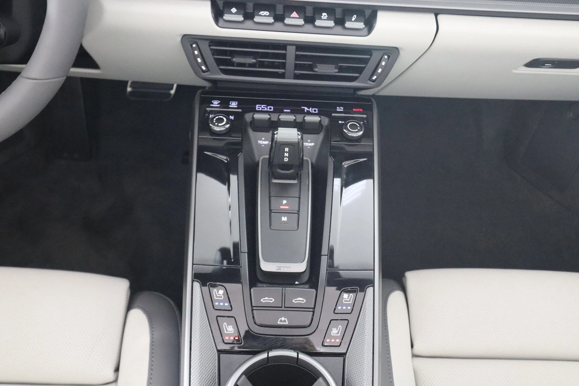 mph019_3743241933_aa003e07f6182eab435ca0e29e3996b5x_5f605597b1