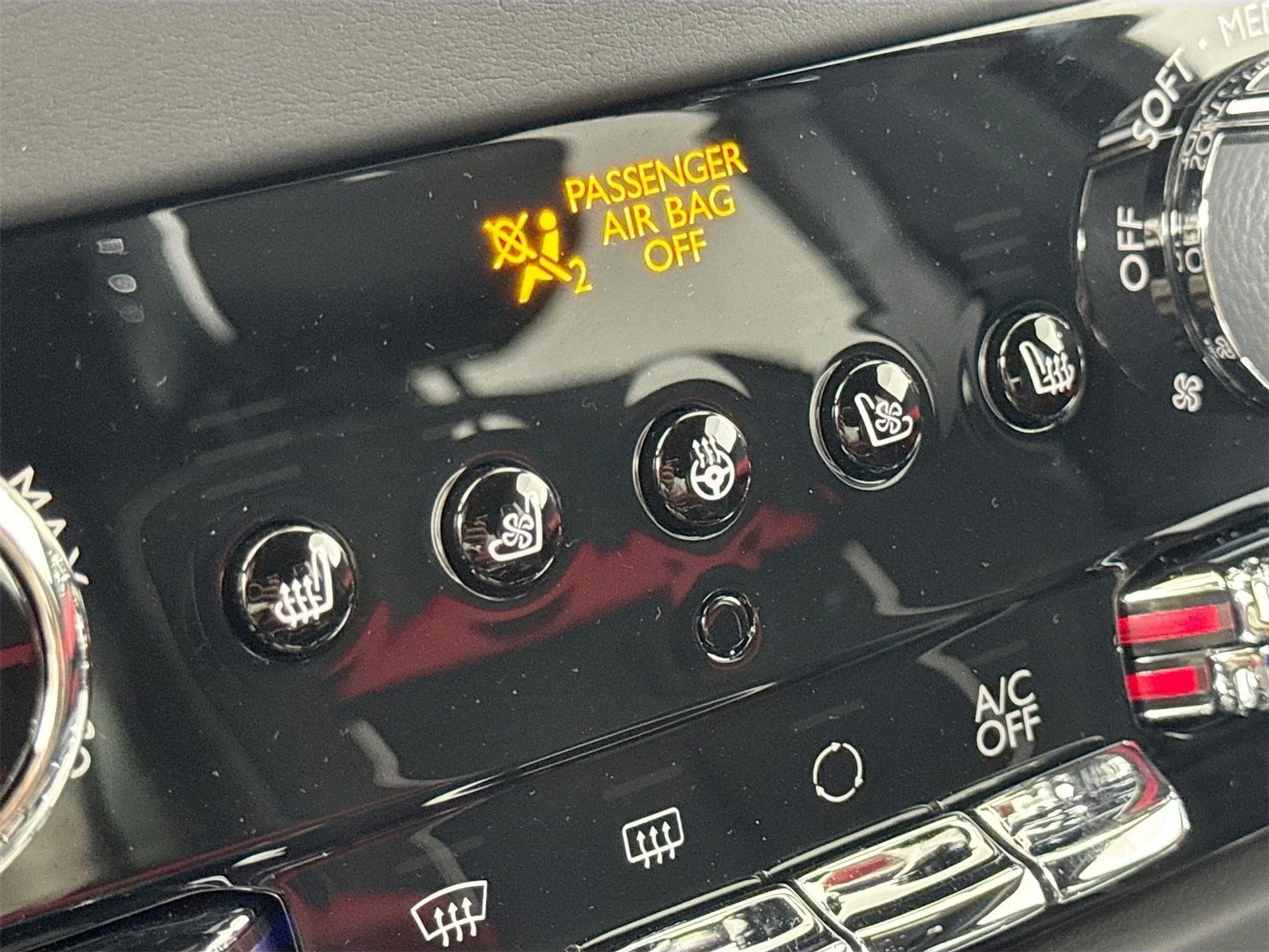 mph019_3743781366_a6f022992d2111f8d4bca866bdecef79x_3760d4ec56