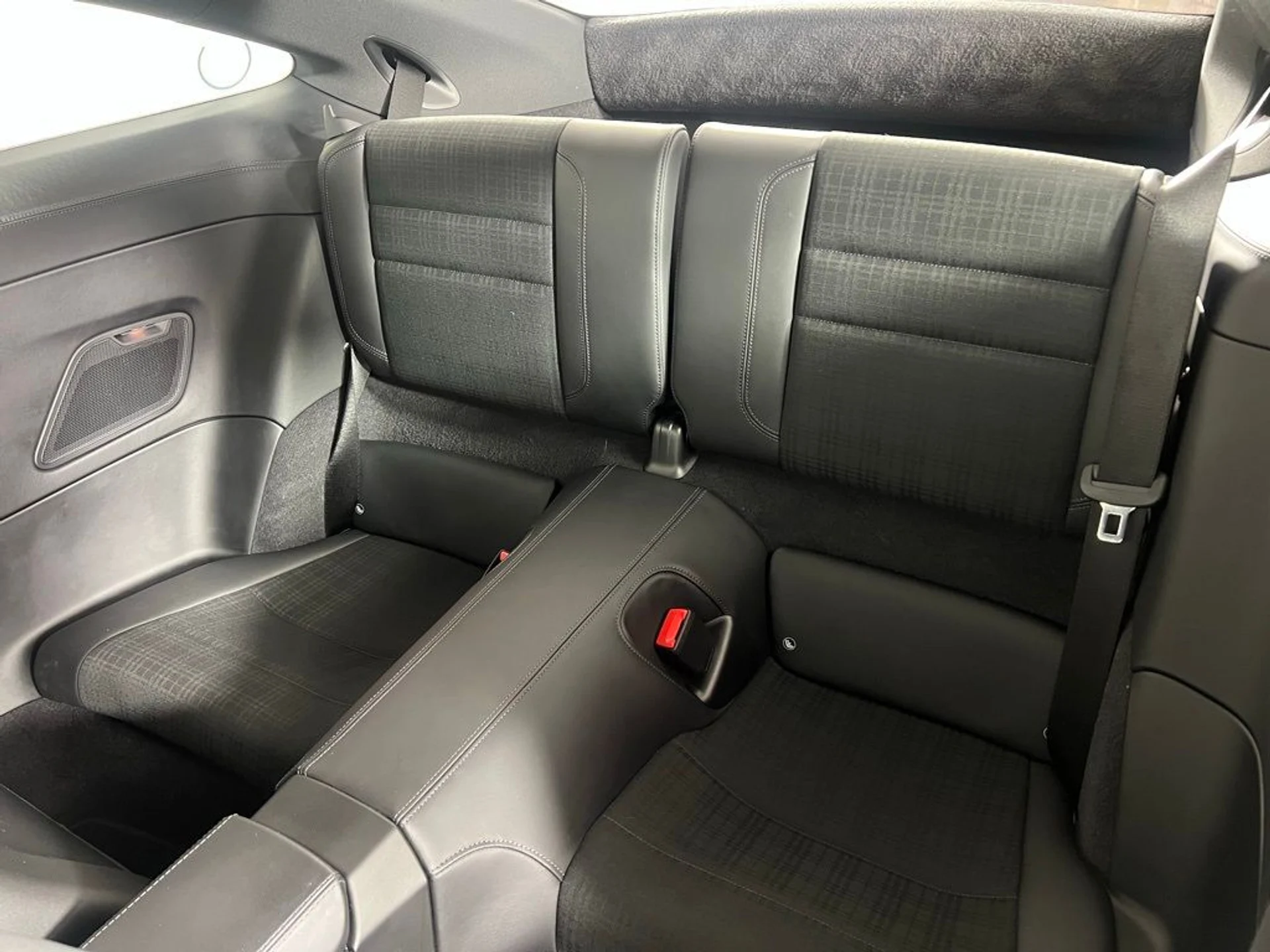 mph019_3749666876_adbe456574534d4132bd15e816f31c25_33e1d1ca41