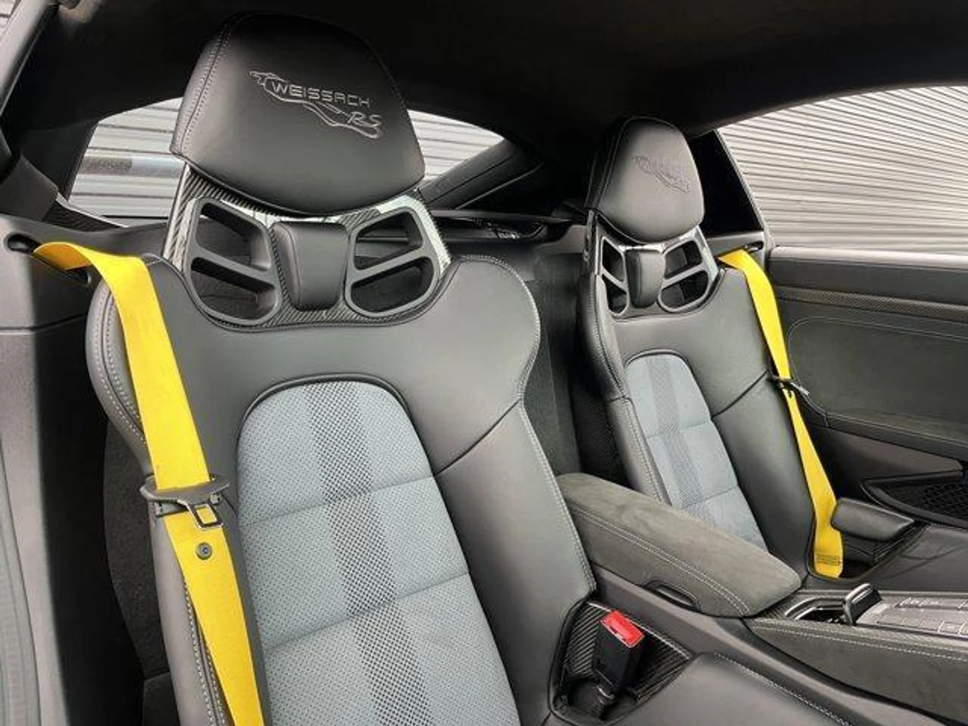 mph019_3750780677_h_CE_Iexw_RAFXWHXU_4z_Ef_Ek_Oxgas_fcd3c66fb6